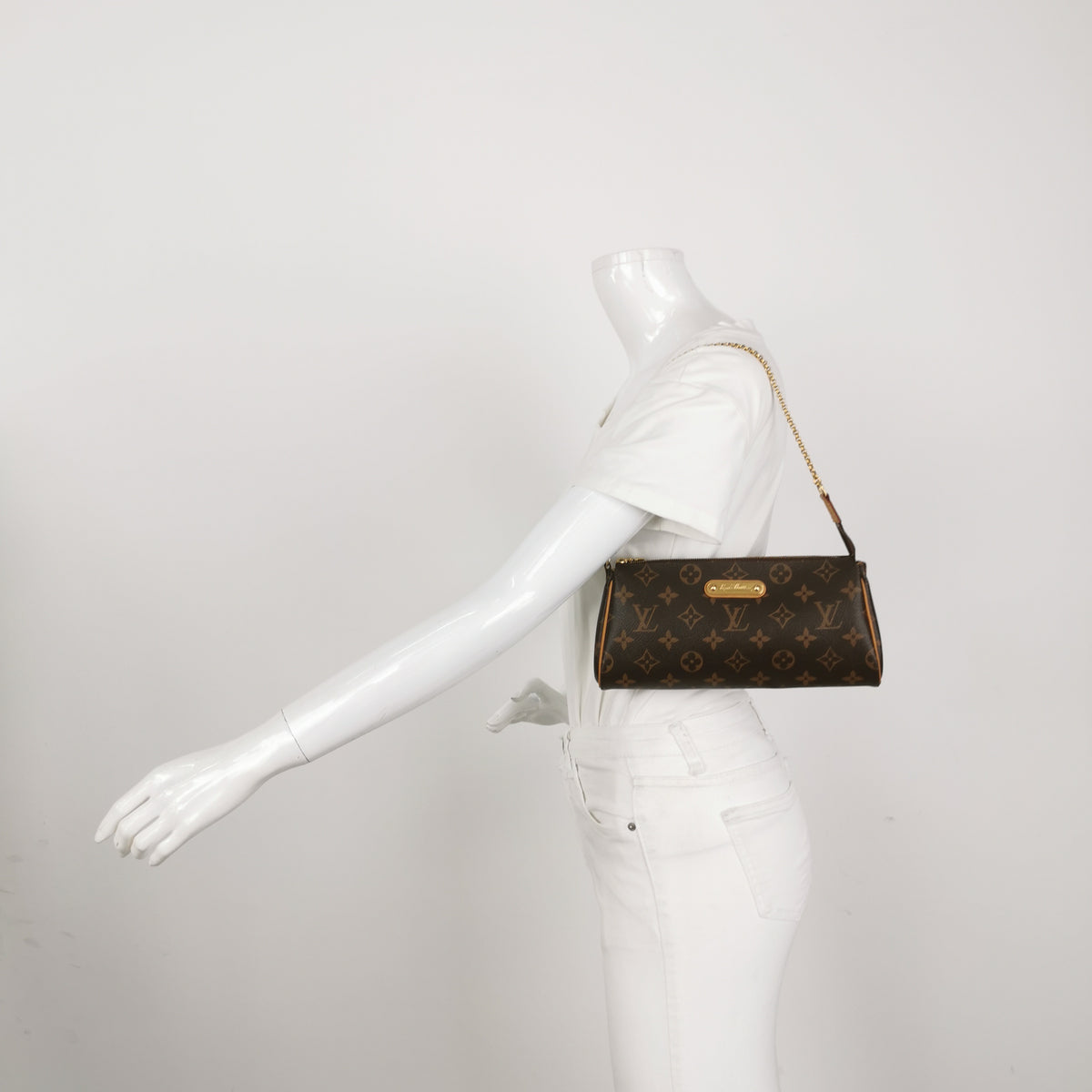 Louis Vuitton Eva Clutch Monogram