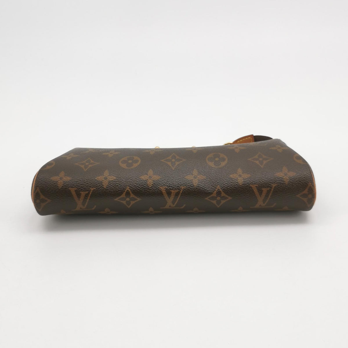 Louis Vuitton Eva Clutch Monogram