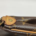 Louis Vuitton Eva Clutch Monogram