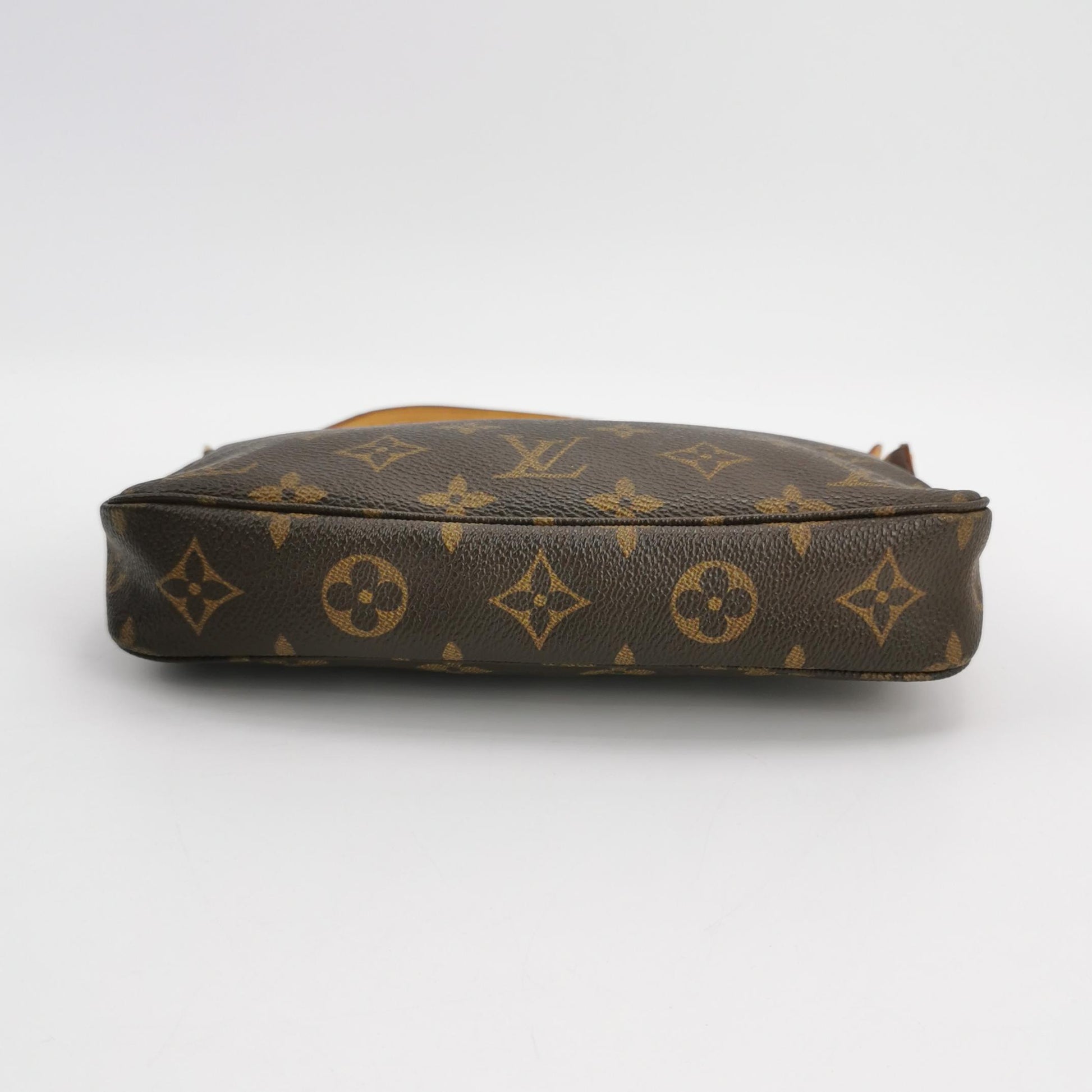 Louis Vuitton Pochette Accessoires Monogram