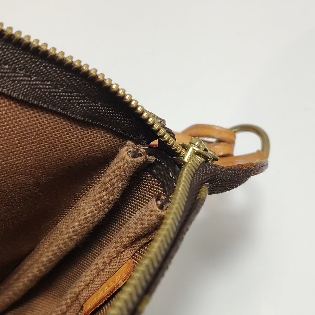 Louis Vuitton Pochette Accessoires Monogram