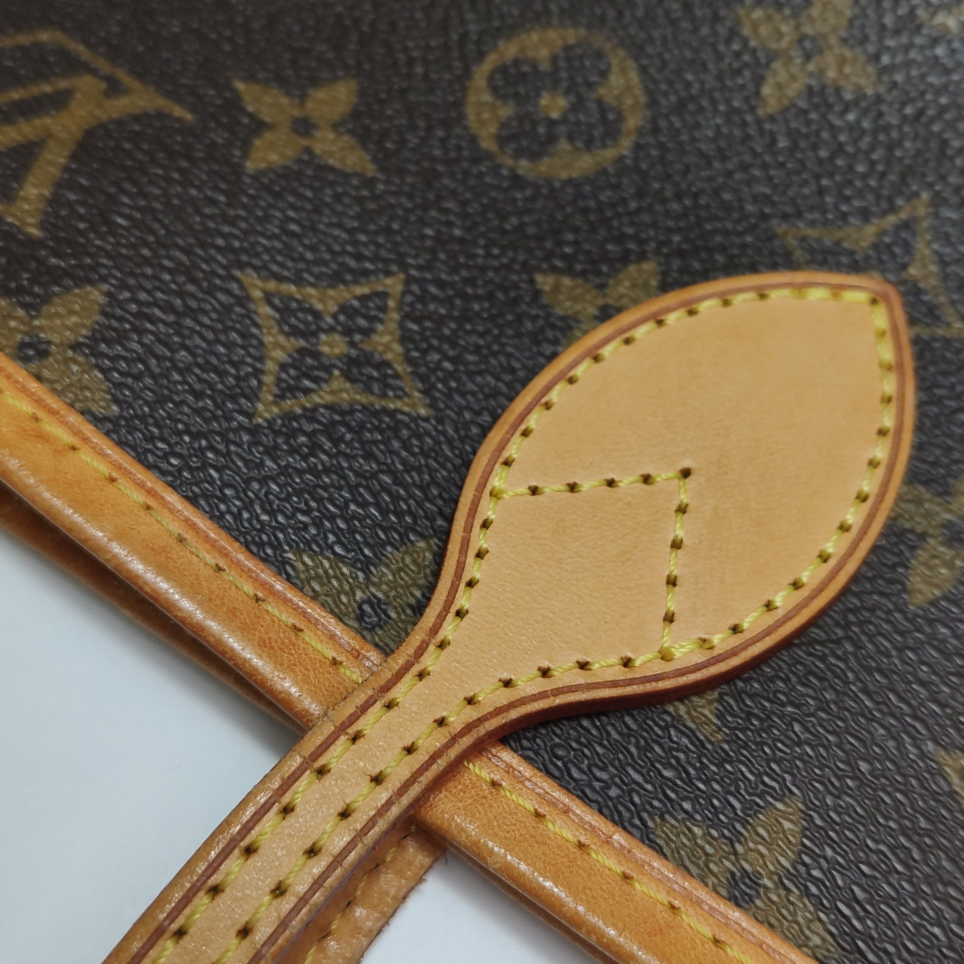 Louis Vuitton Neverfull PM Monogram