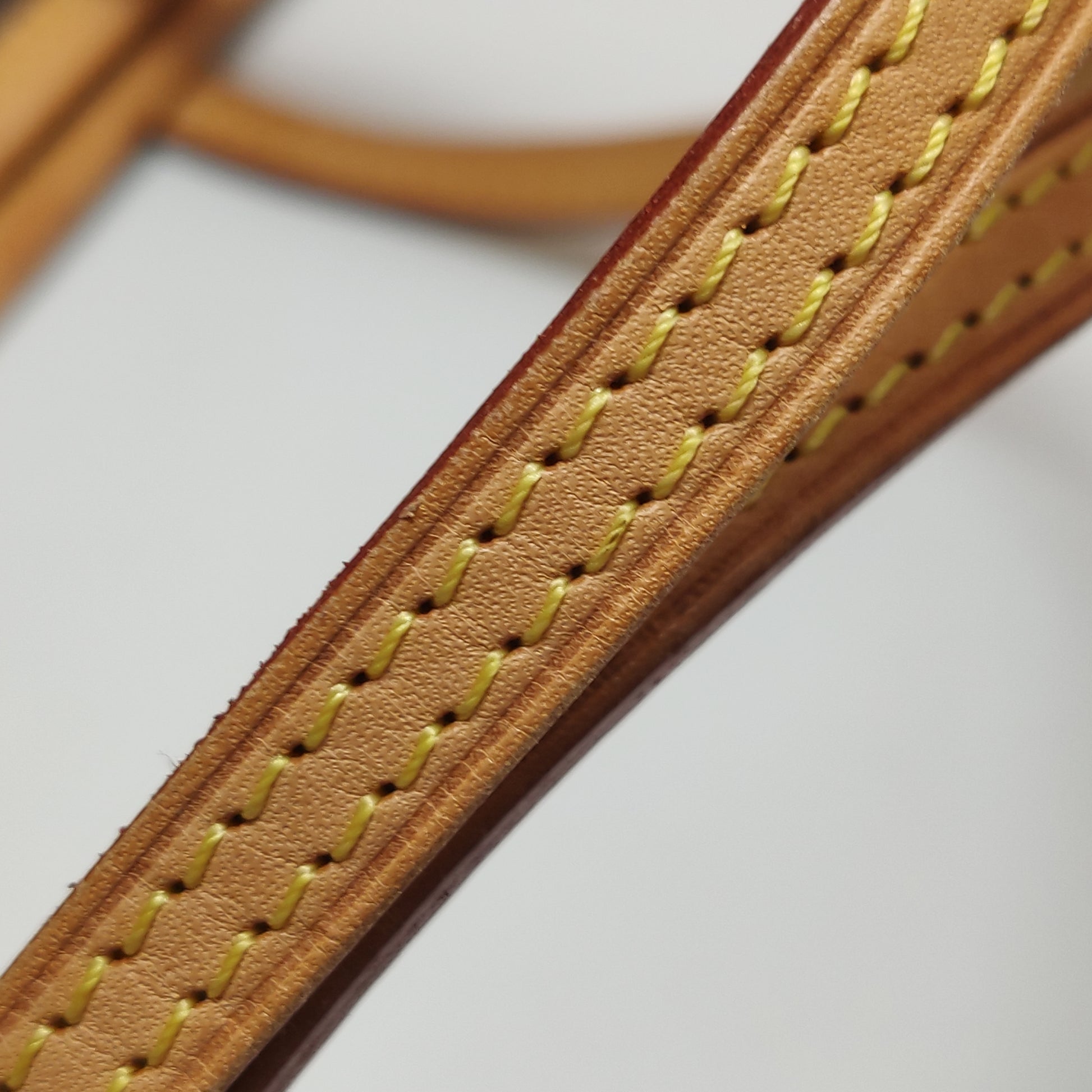 Louis Vuitton Neverfull MM Monogram with Pouch