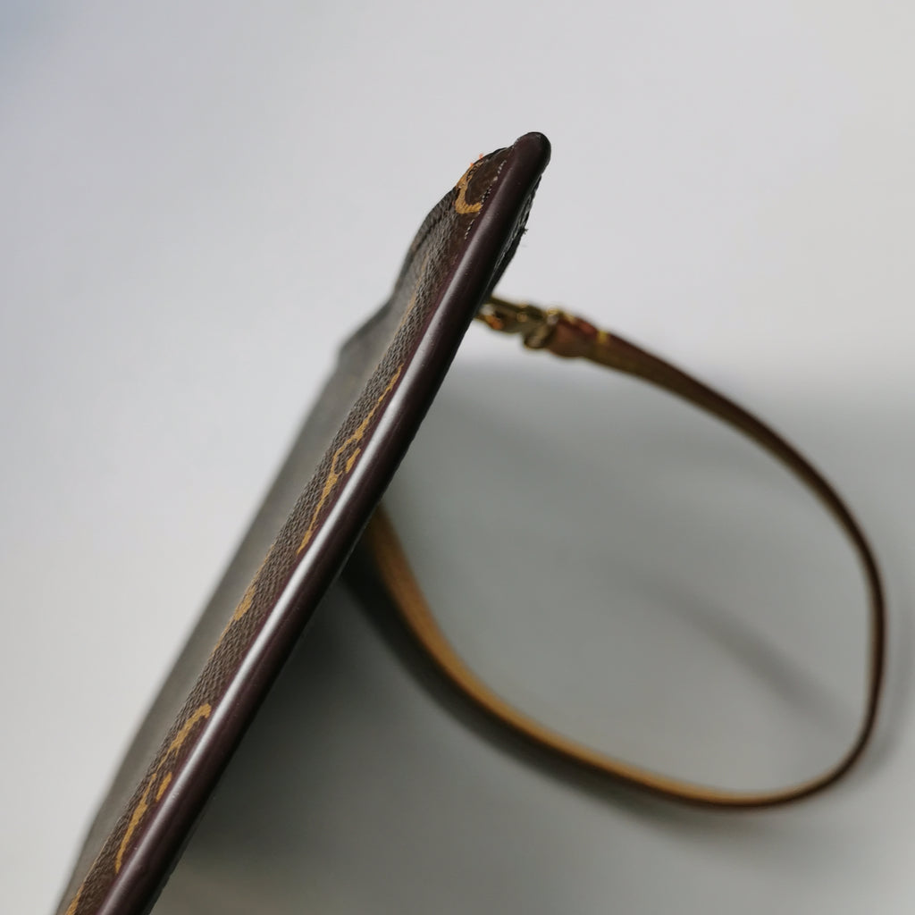Louis Vuitton Neverfull MM Monogram with Pouch