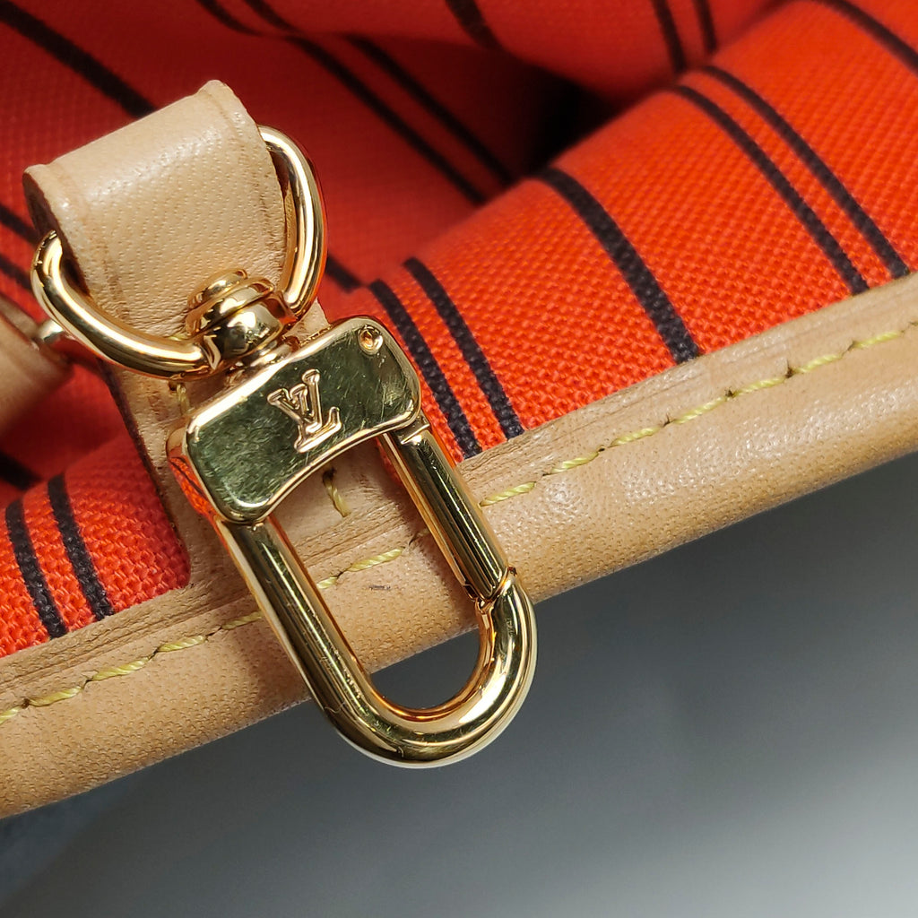Louis Vuitton Neverfull MM Monogram with Pouch