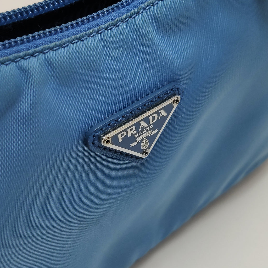 Prada Re-edition 2000 Nylon Blue