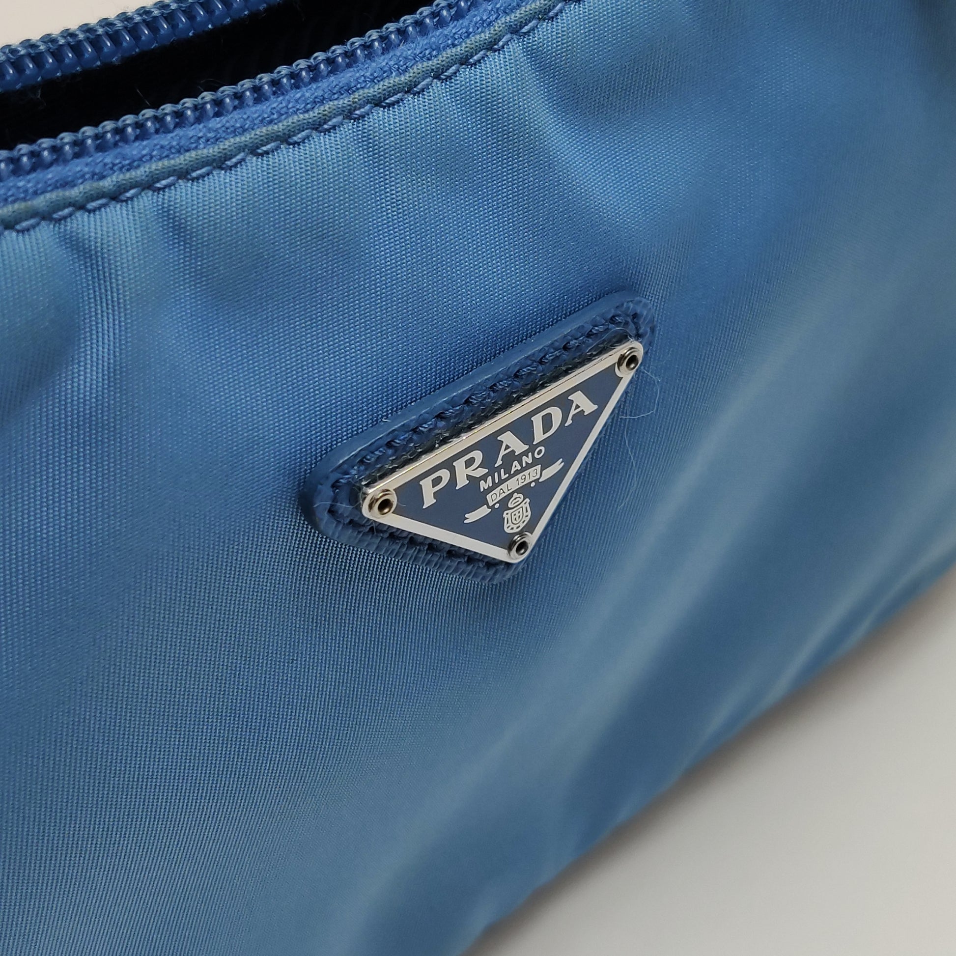 Prada Re-edition 2000 Nylon Blue
