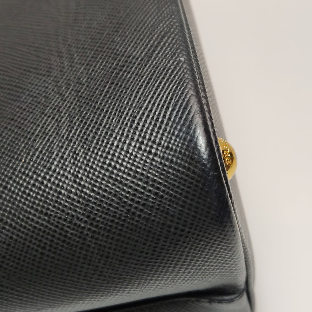 Prada Panier Medium Bucket Saffiano