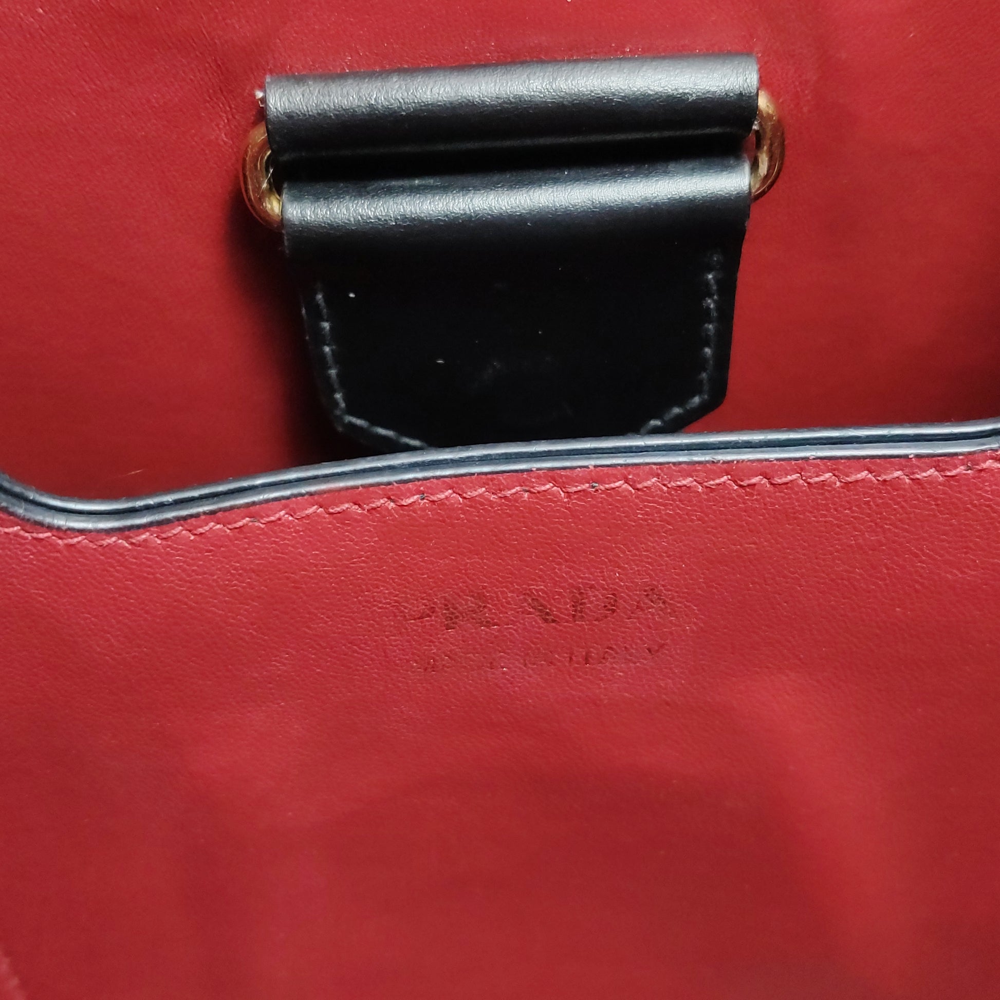 Prada Panier Medium Bucket Saffiano