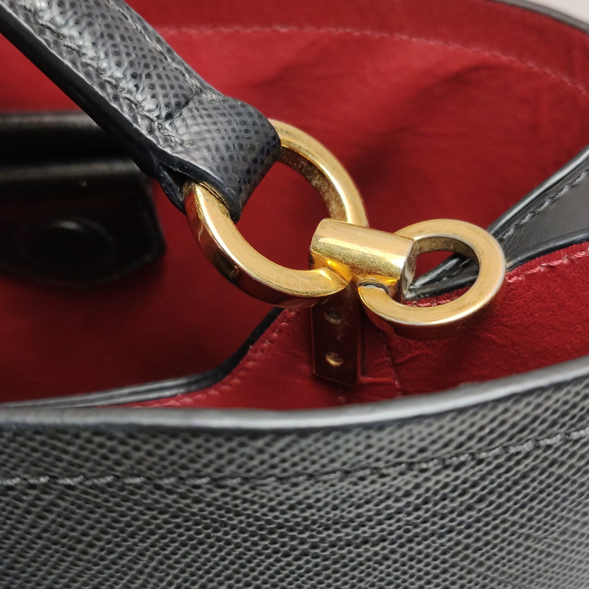 Prada Panier Medium Bucket Saffiano