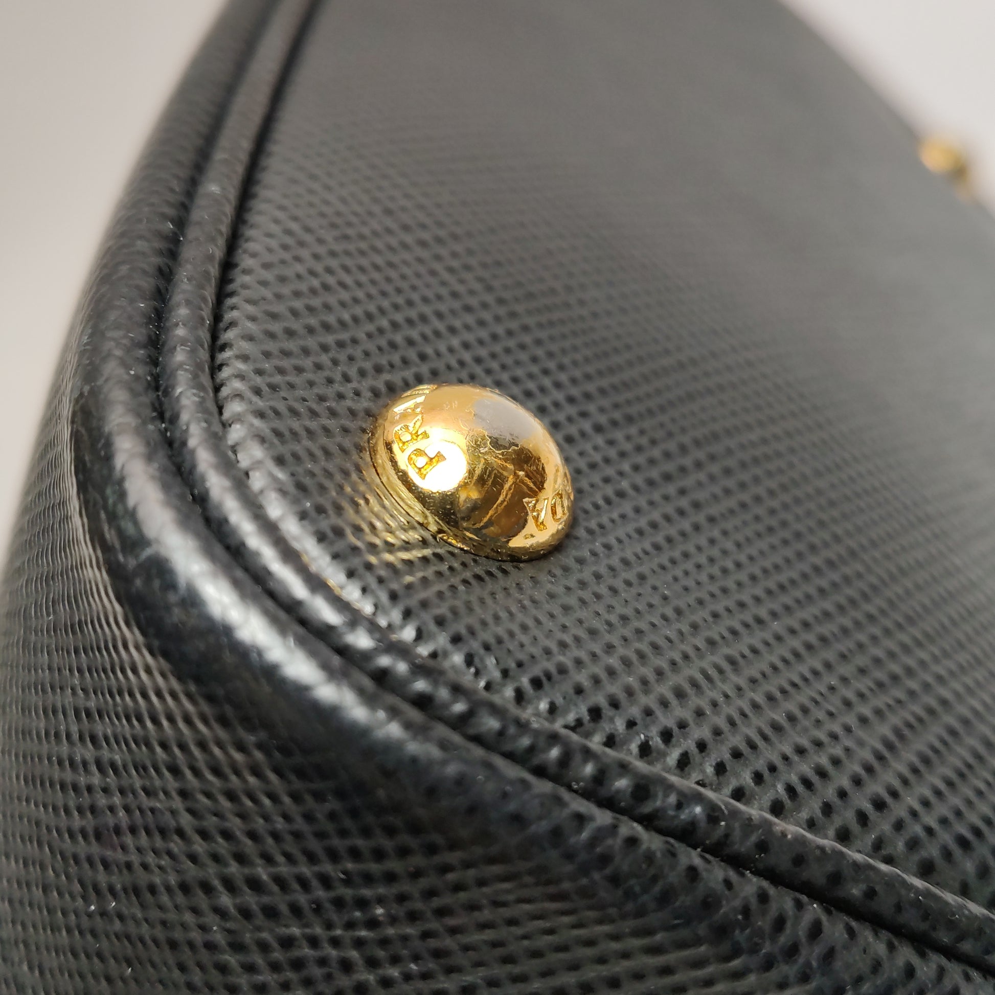 Prada Panier Medium Bucket Saffiano