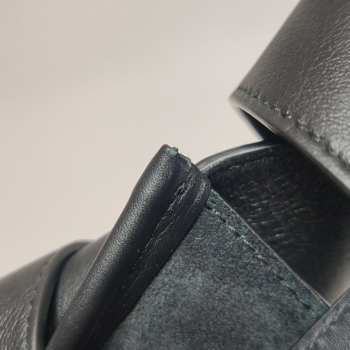 Saint Laurent Le 5 a 7 Hobo Large Black