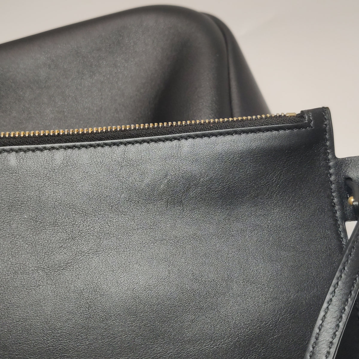 Saint Laurent Le 5 a 7 Hobo Large Black