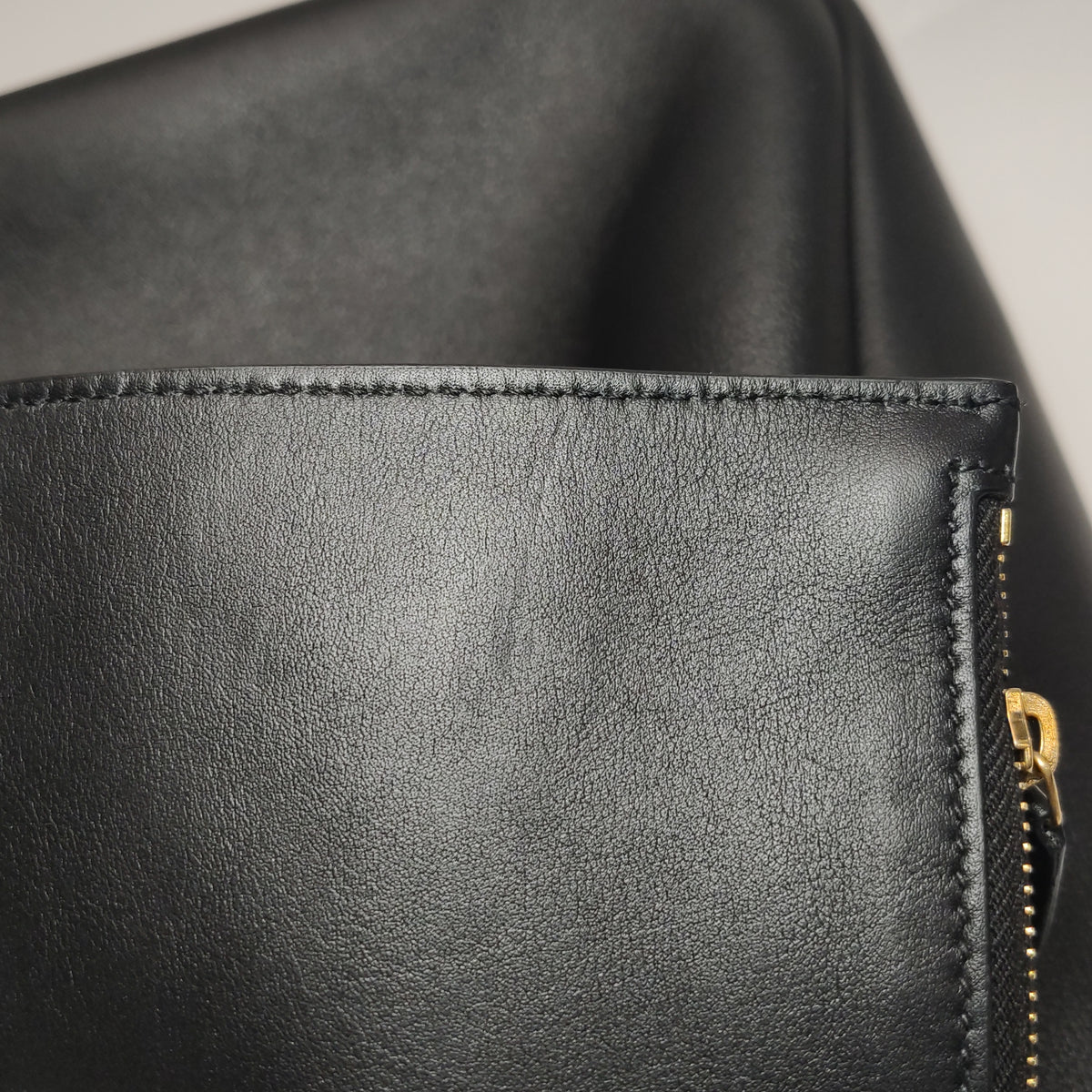 Saint Laurent Le 5 a 7 Hobo Large Black
