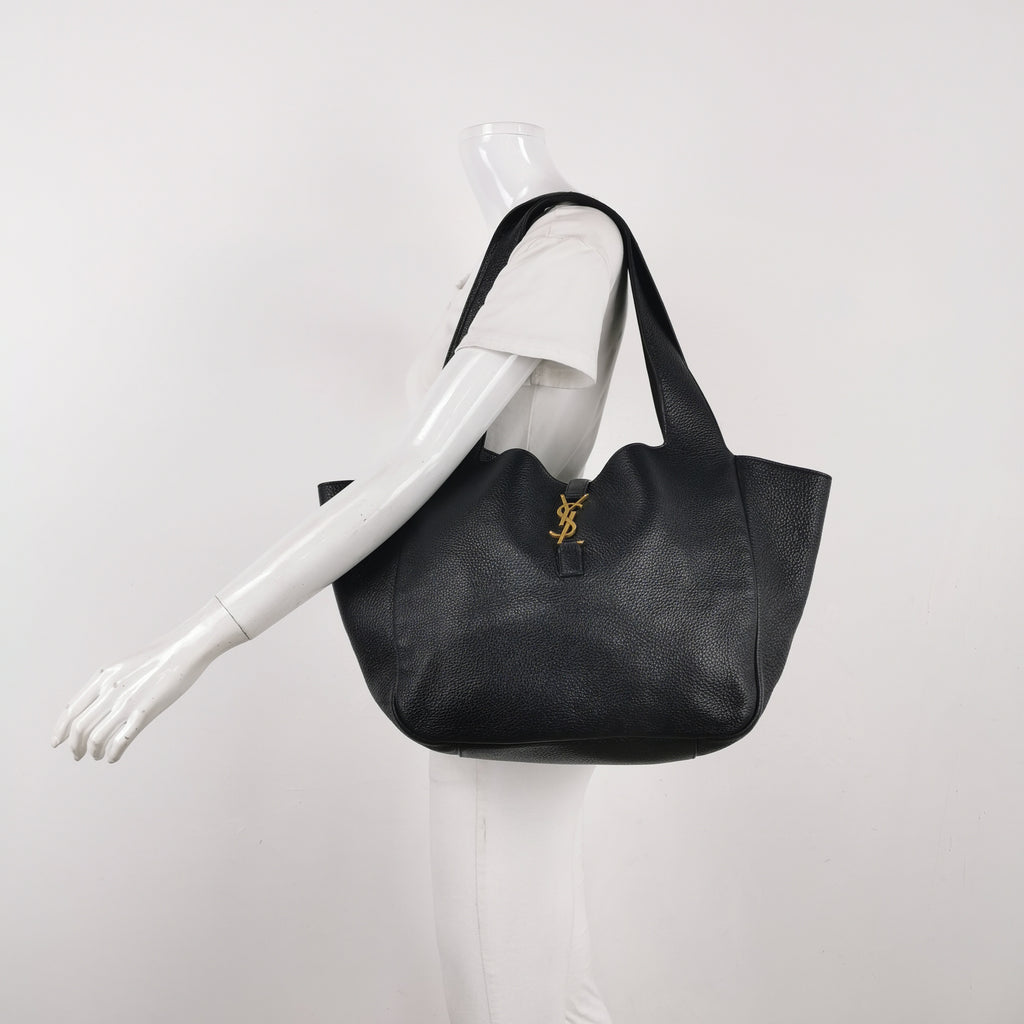Saint Laurent Le 5 À 7 Bea Tote Black