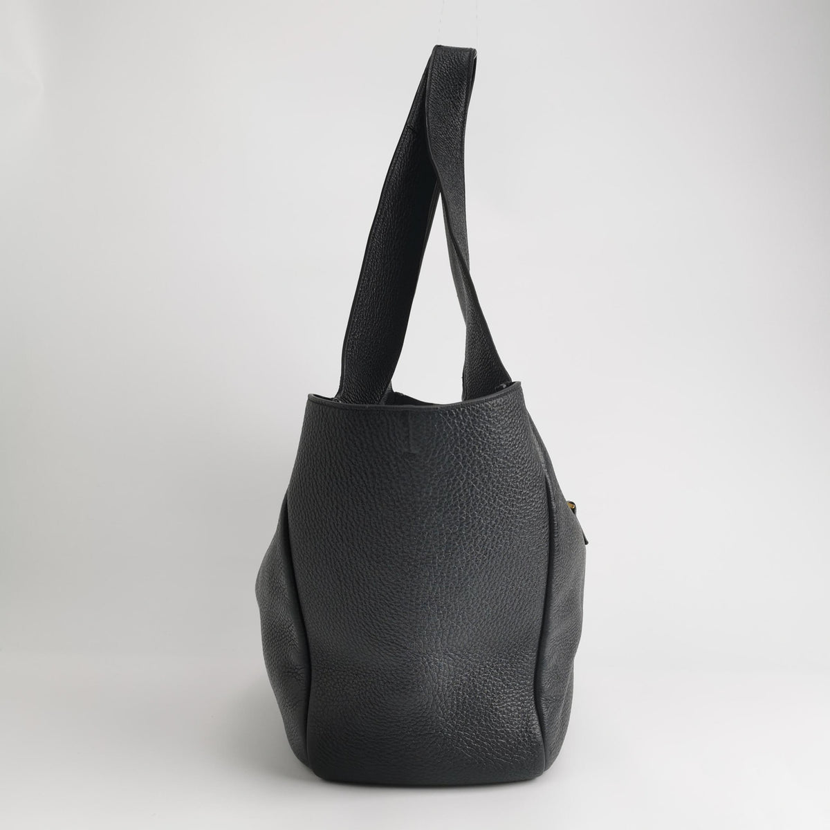 Saint Laurent Le 5 À 7 Bea Tote Black