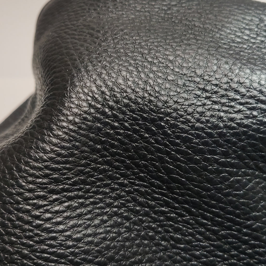 Saint Laurent Le 5 À 7 Bea Tote Black