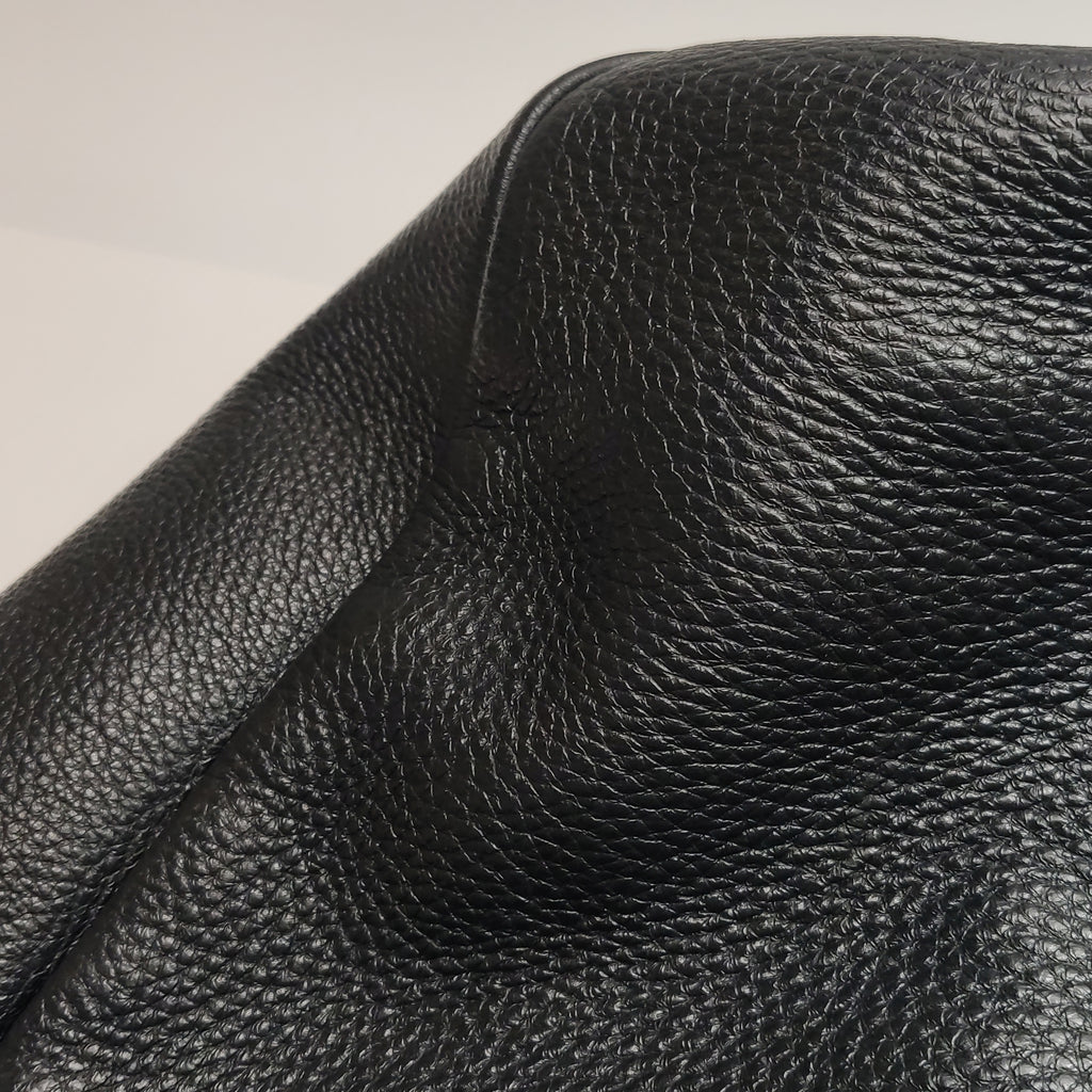 Saint Laurent Le 5 À 7 Bea Tote Black