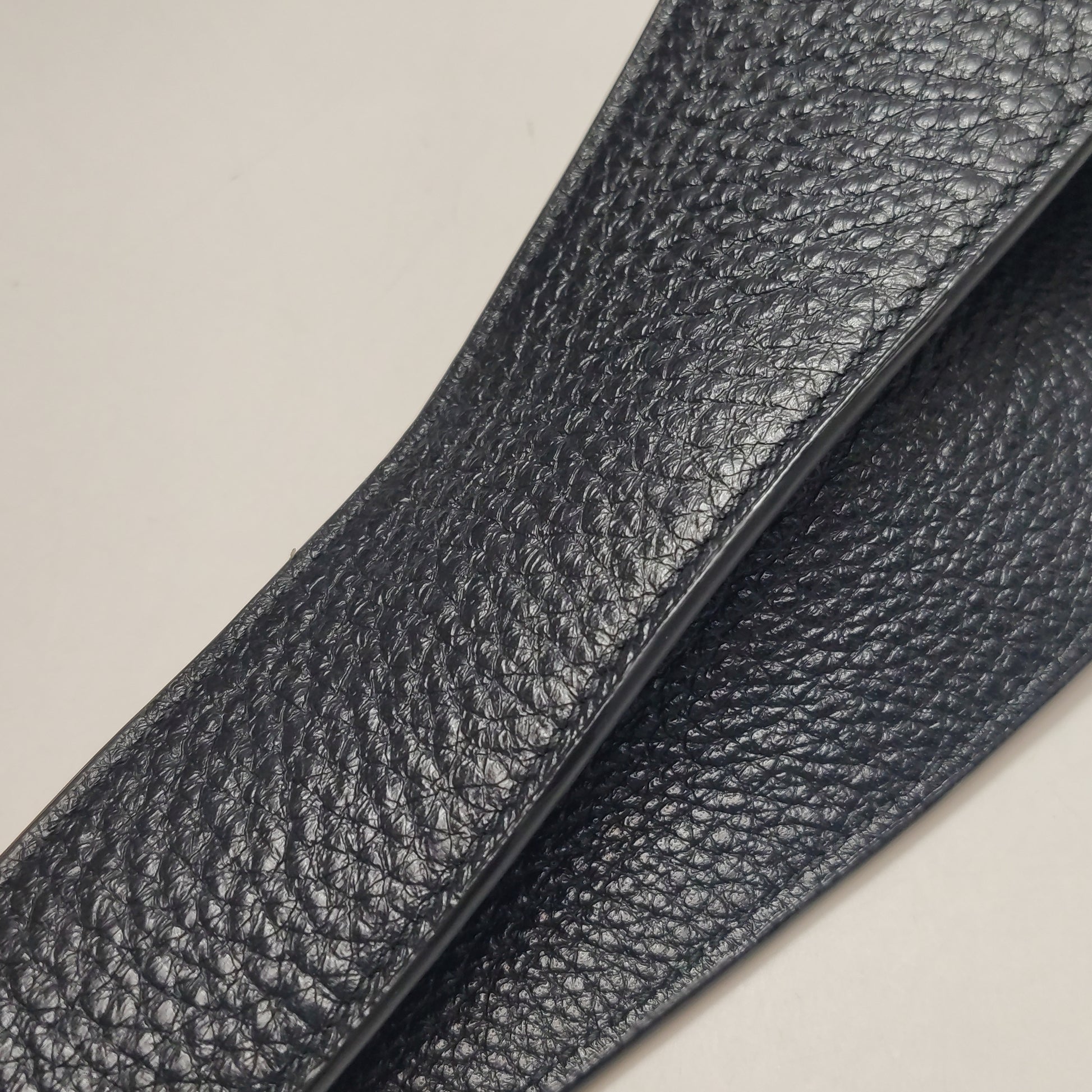 Saint Laurent Le 5 À 7 Bea Tote Black