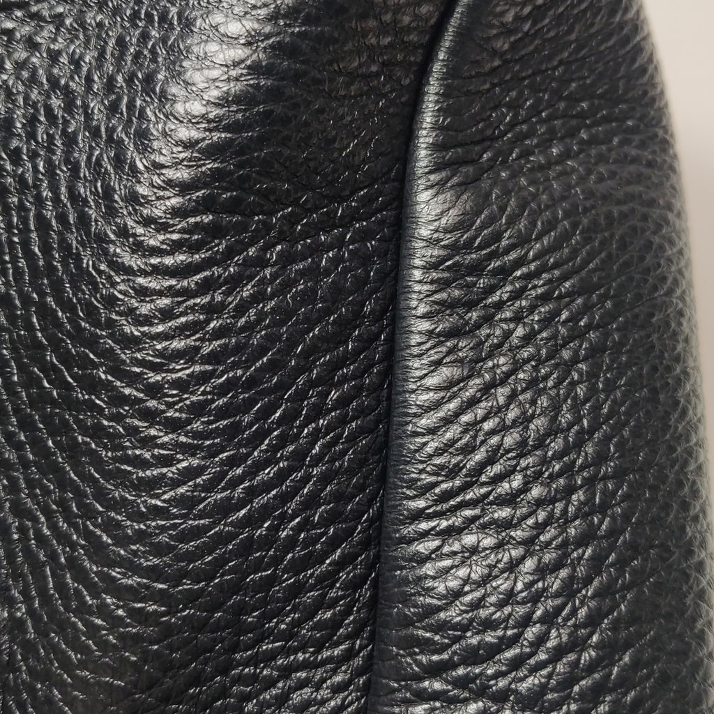 Saint Laurent Le 5 À 7 Bea Tote Black
