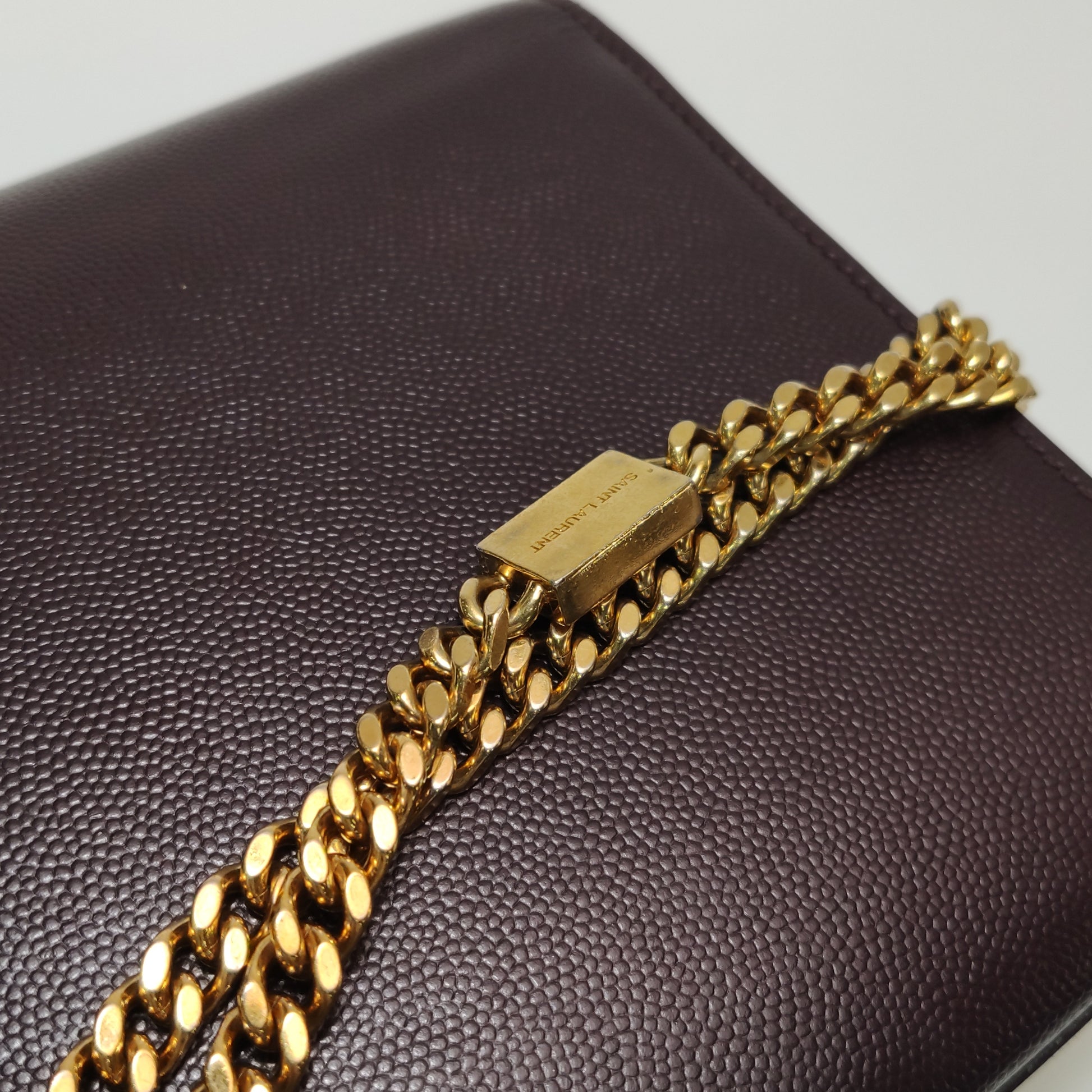 Saint Laurent Kate Medium Grain de Poudre Burgundy