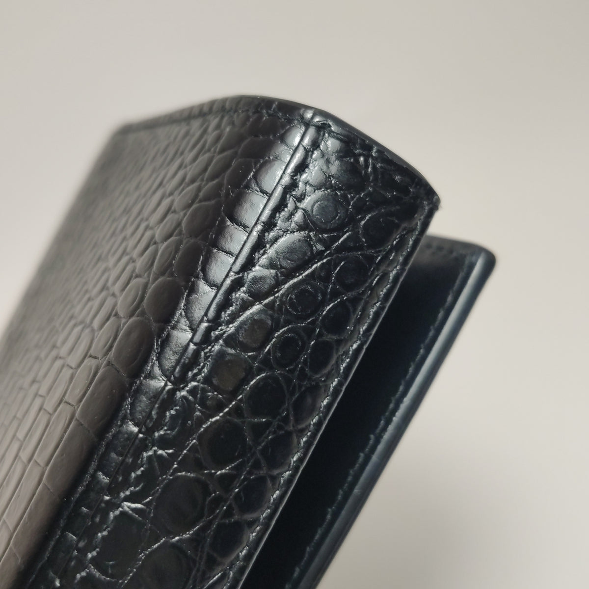 Saint Laurent Wallet on Chain Croc Black