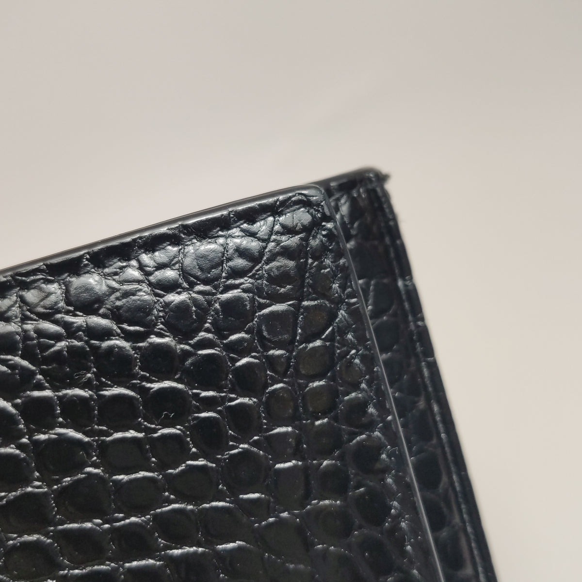 Saint Laurent Wallet on Chain Croc Black