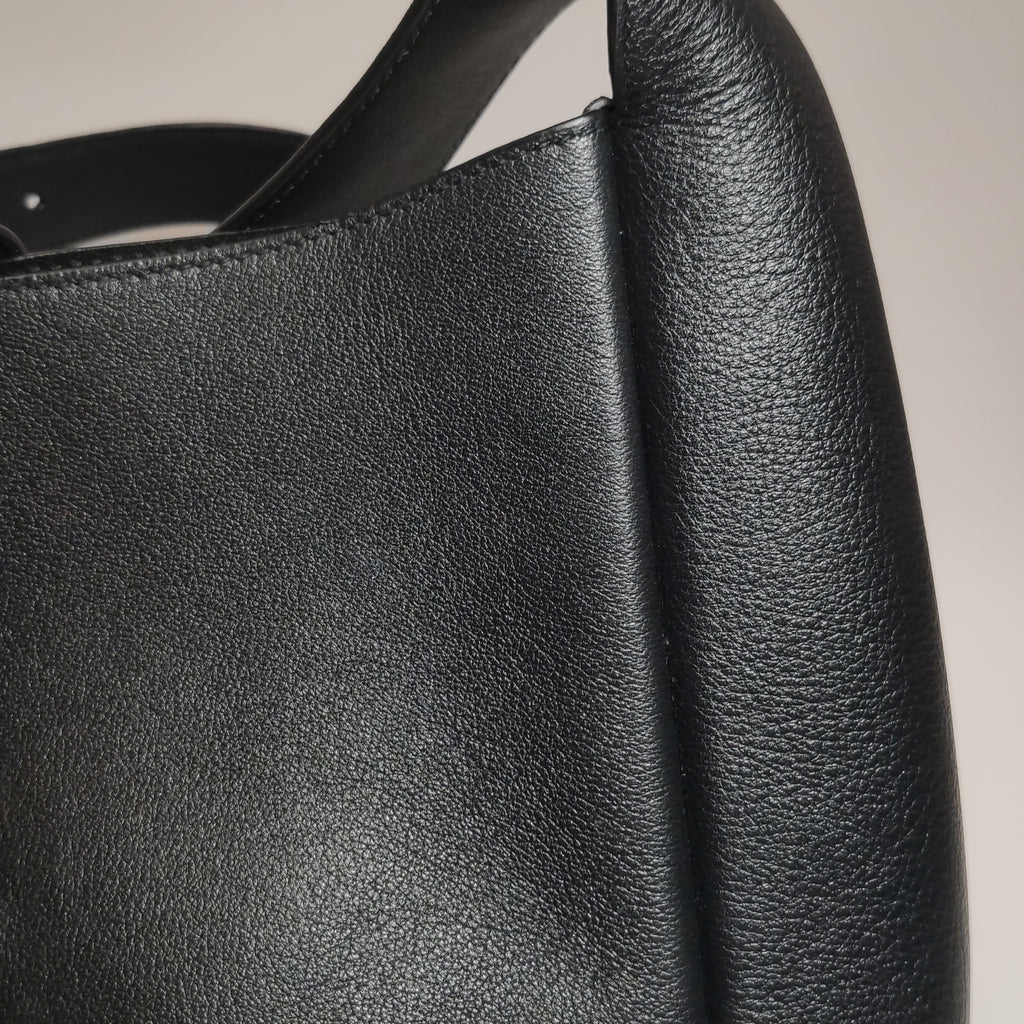Saint Laurent Le 5 a 7 Hobo Small Black