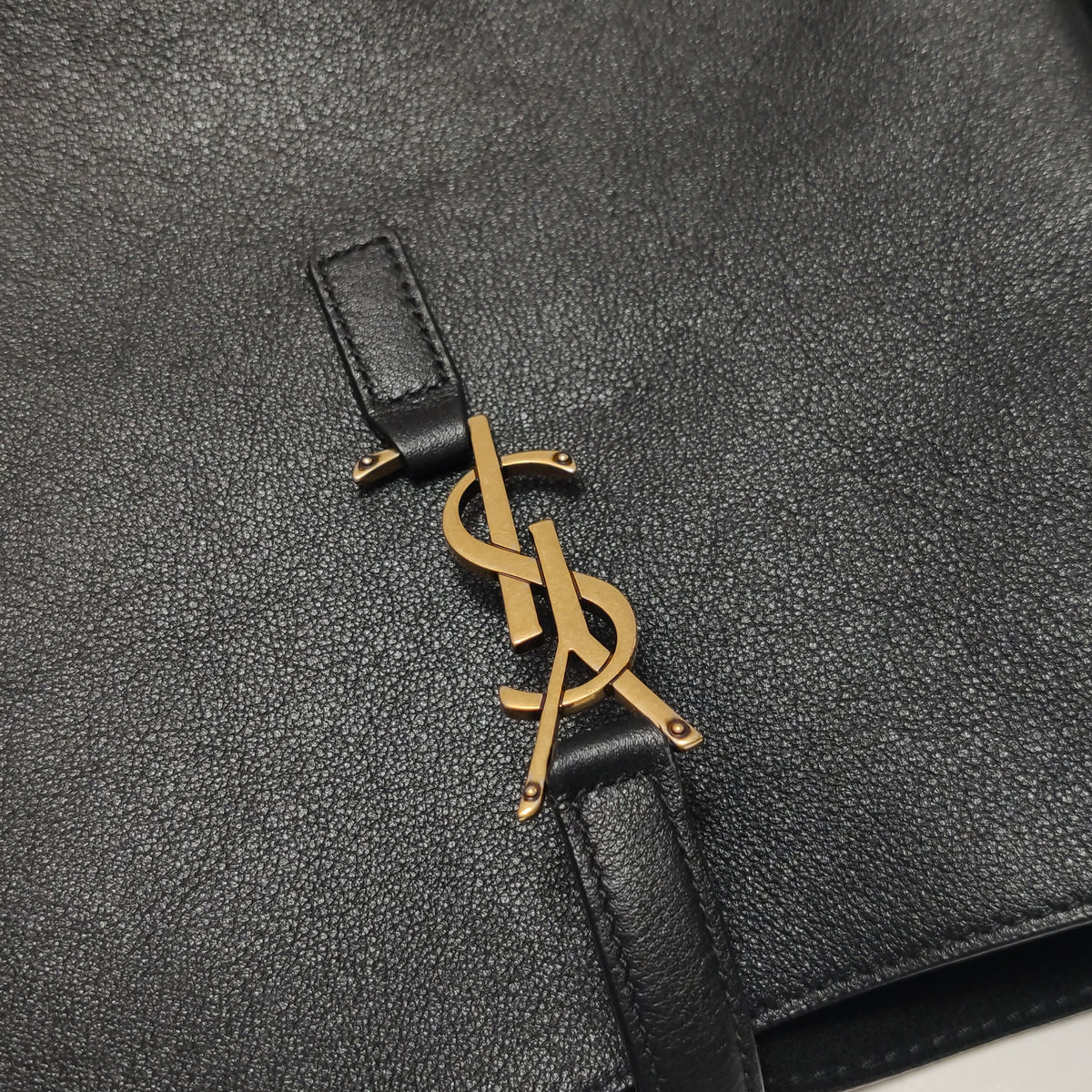 Saint Laurent Le 5 a 7 Hobo Small Black