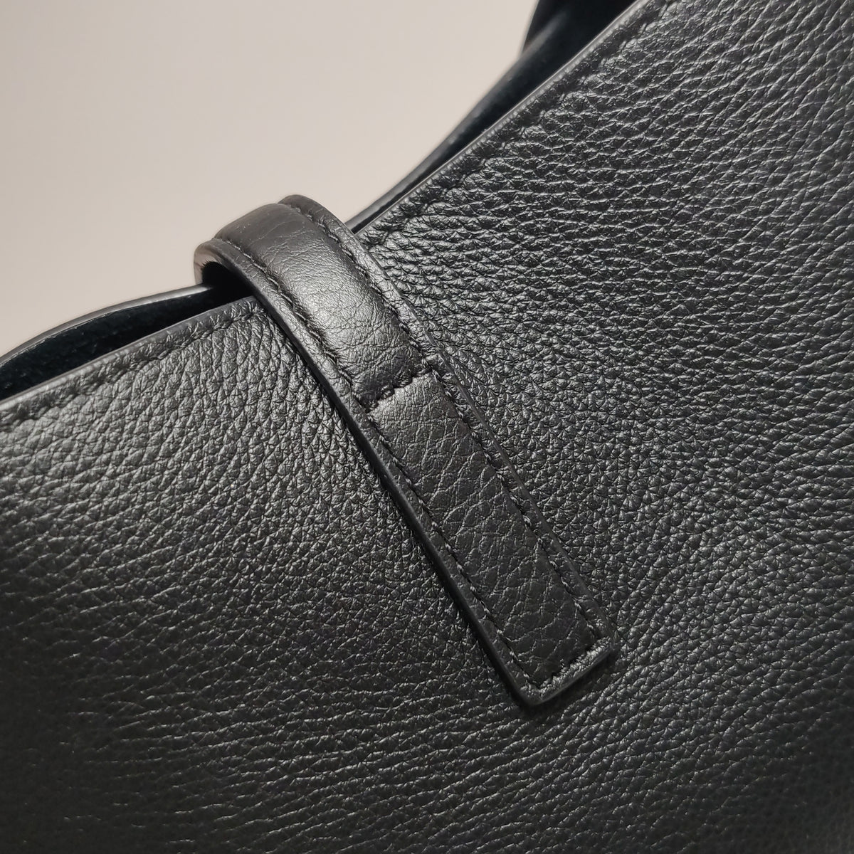 Saint Laurent Le 5 a 7 Small Shoulder Bag