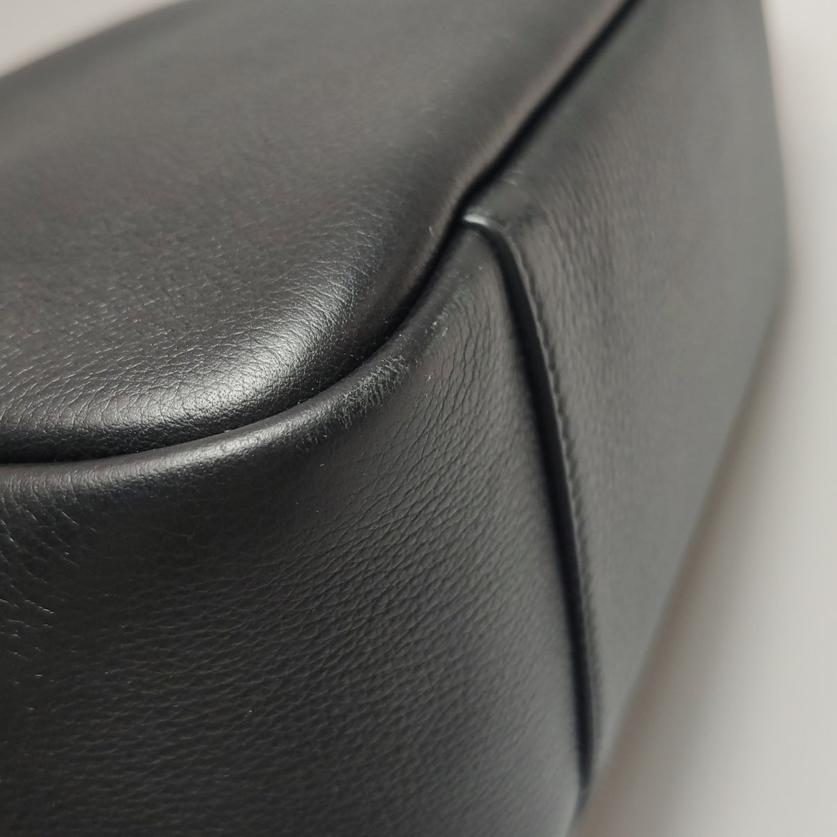 Saint Laurent Le 5 a 7 Small Shoulder Bag