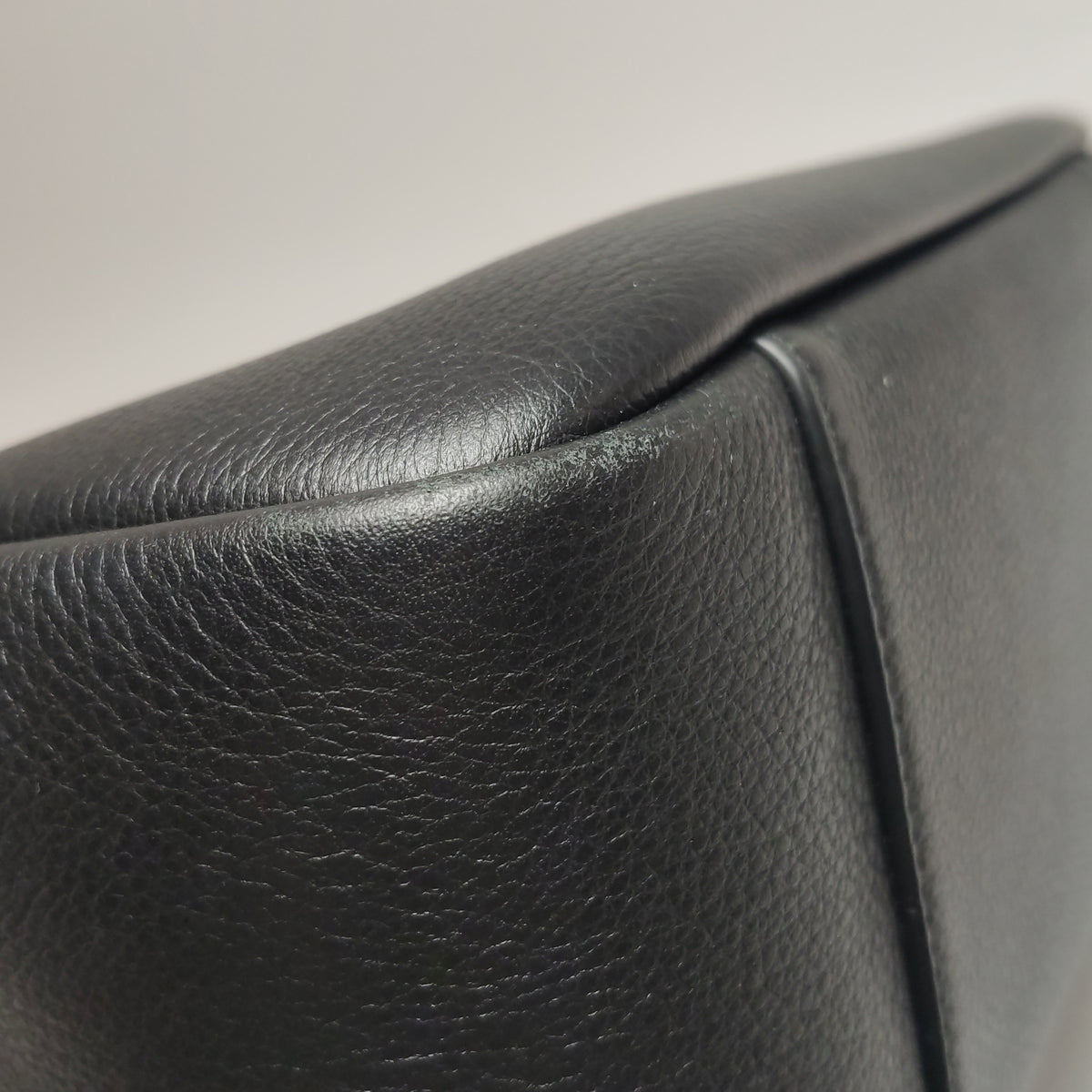 Saint Laurent Le 5 a 7 Small Shoulder Bag