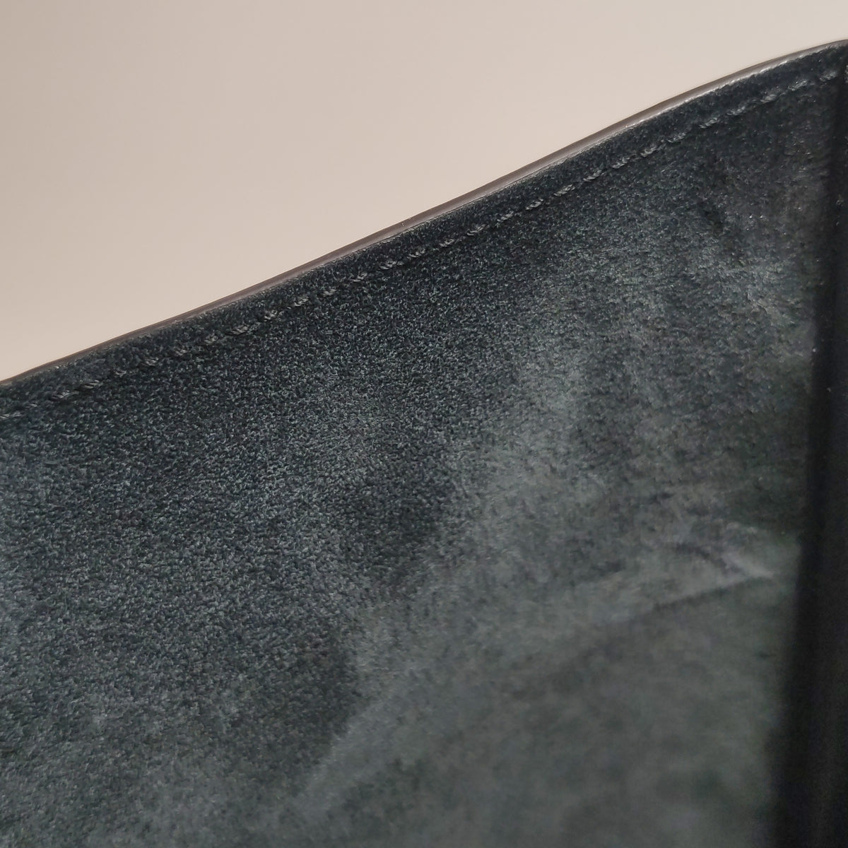Saint Laurent Le 5 a 7 Small Shoulder Bag