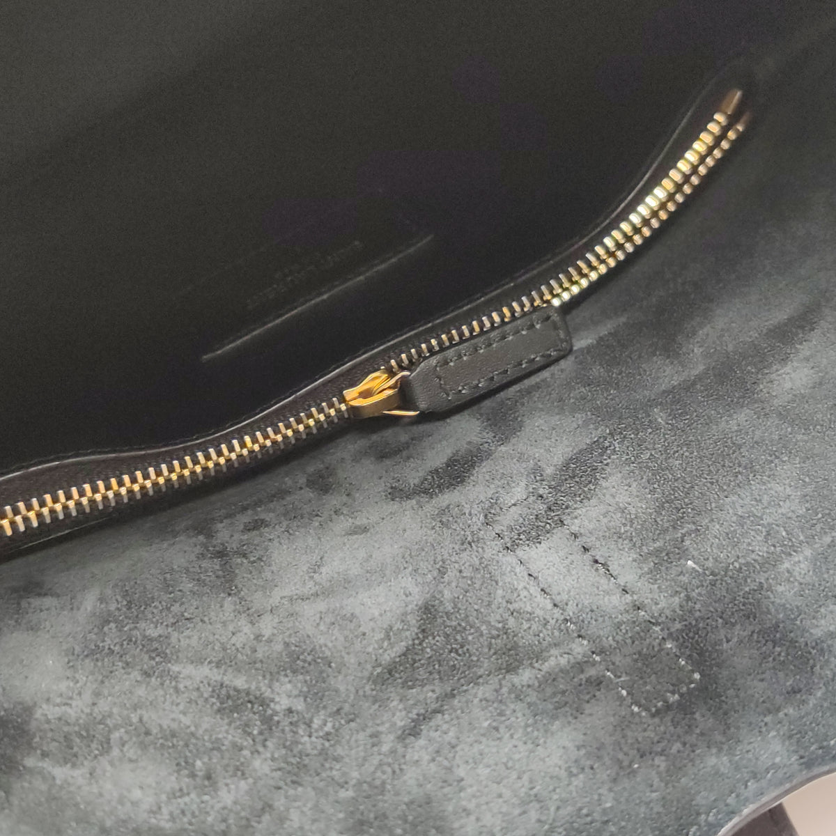 Saint Laurent Le 5 a 7 Small Shoulder Bag