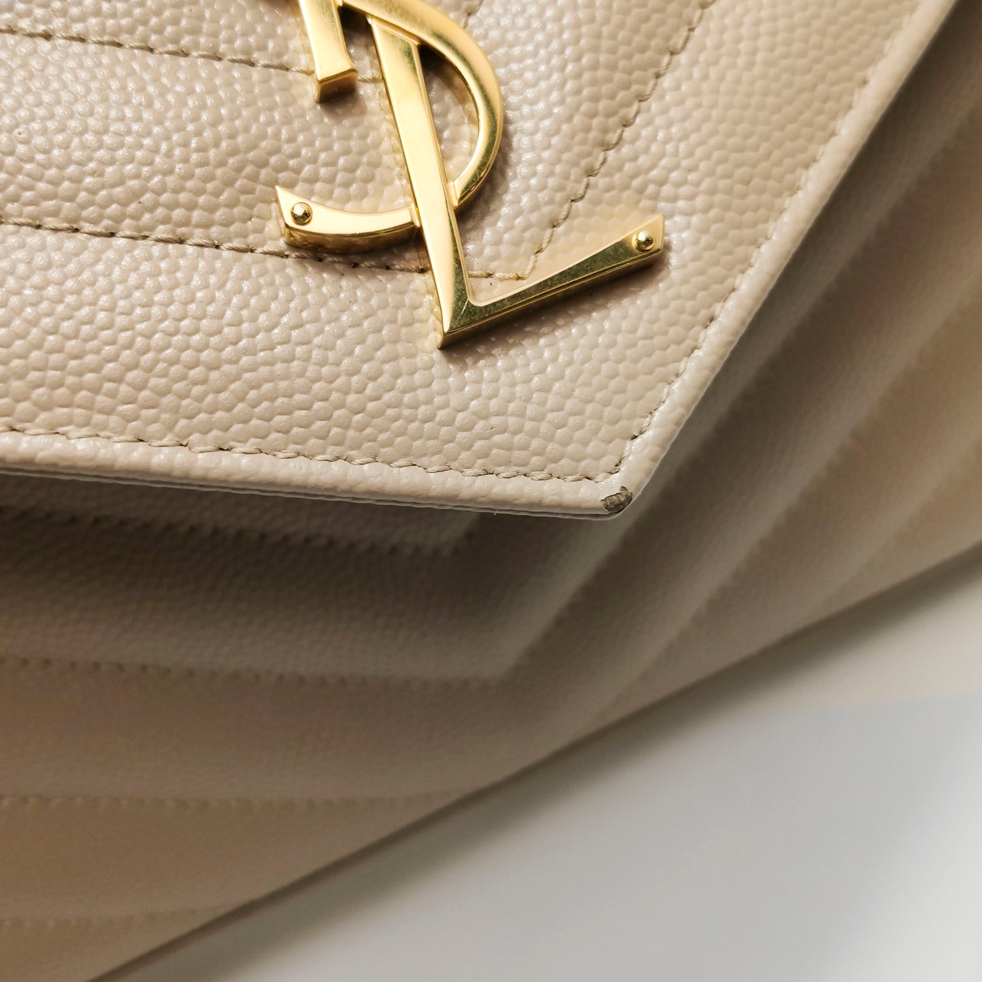 Saint Laurent Wallet on Chain Large Grain de Poudre
