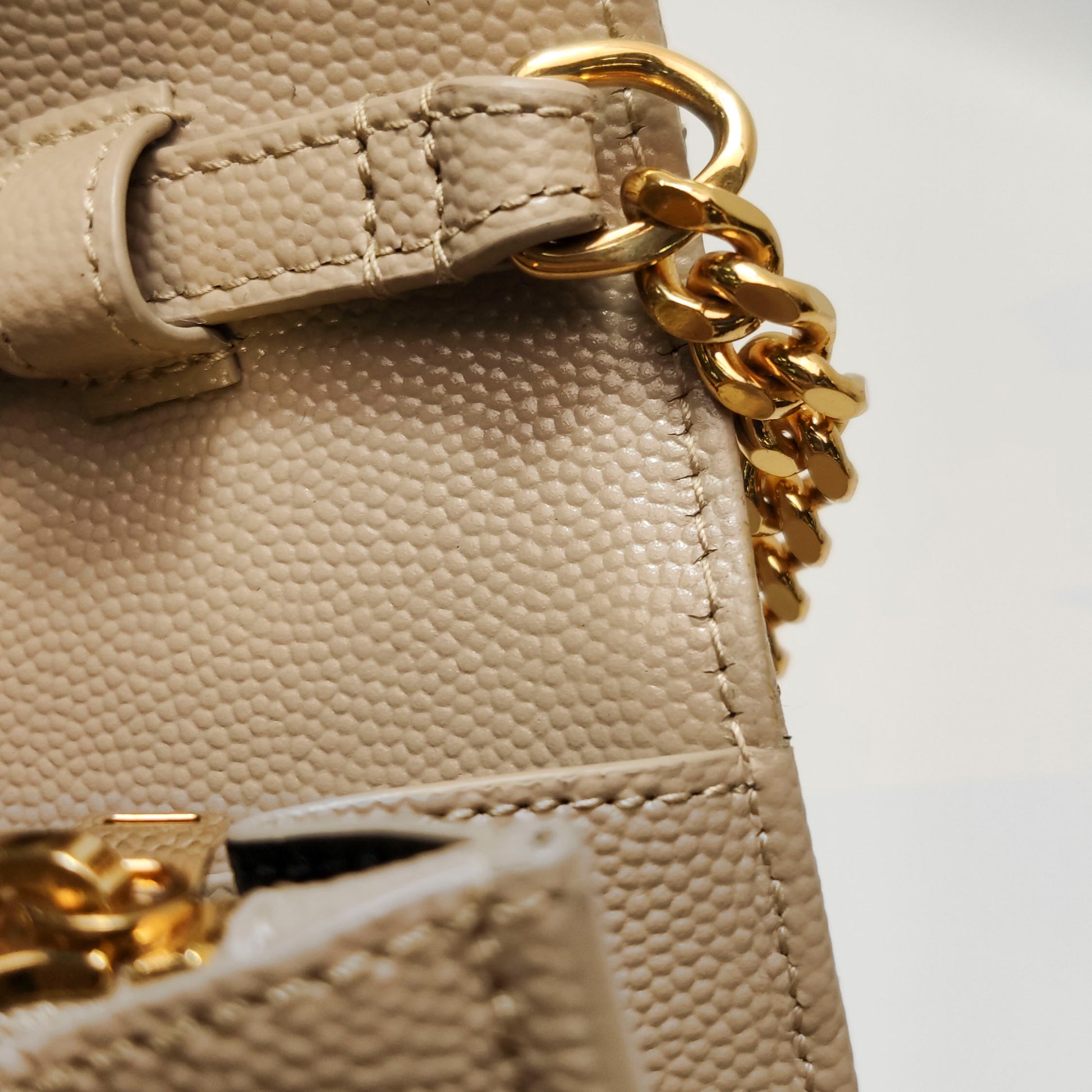 Saint Laurent Wallet on Chain Large Grain de Poudre