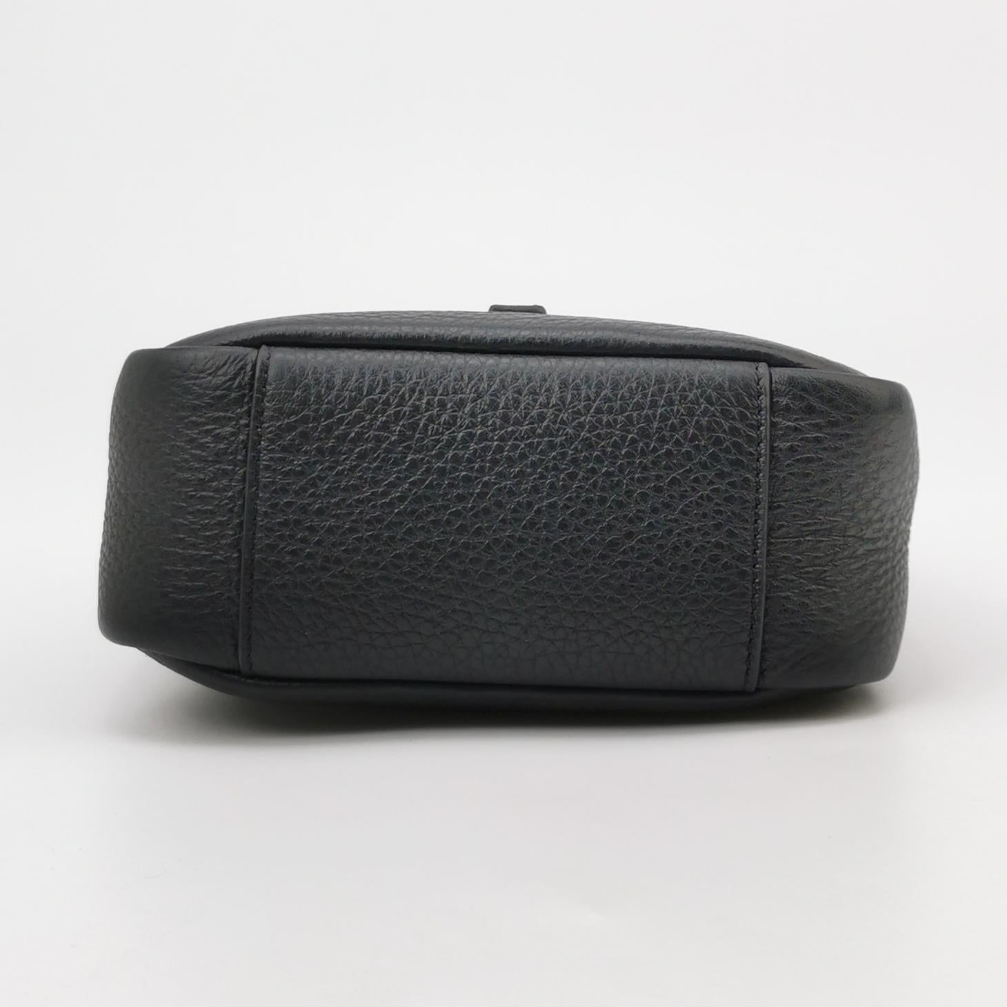 Saint Laurent Le 5 À 7 Baby