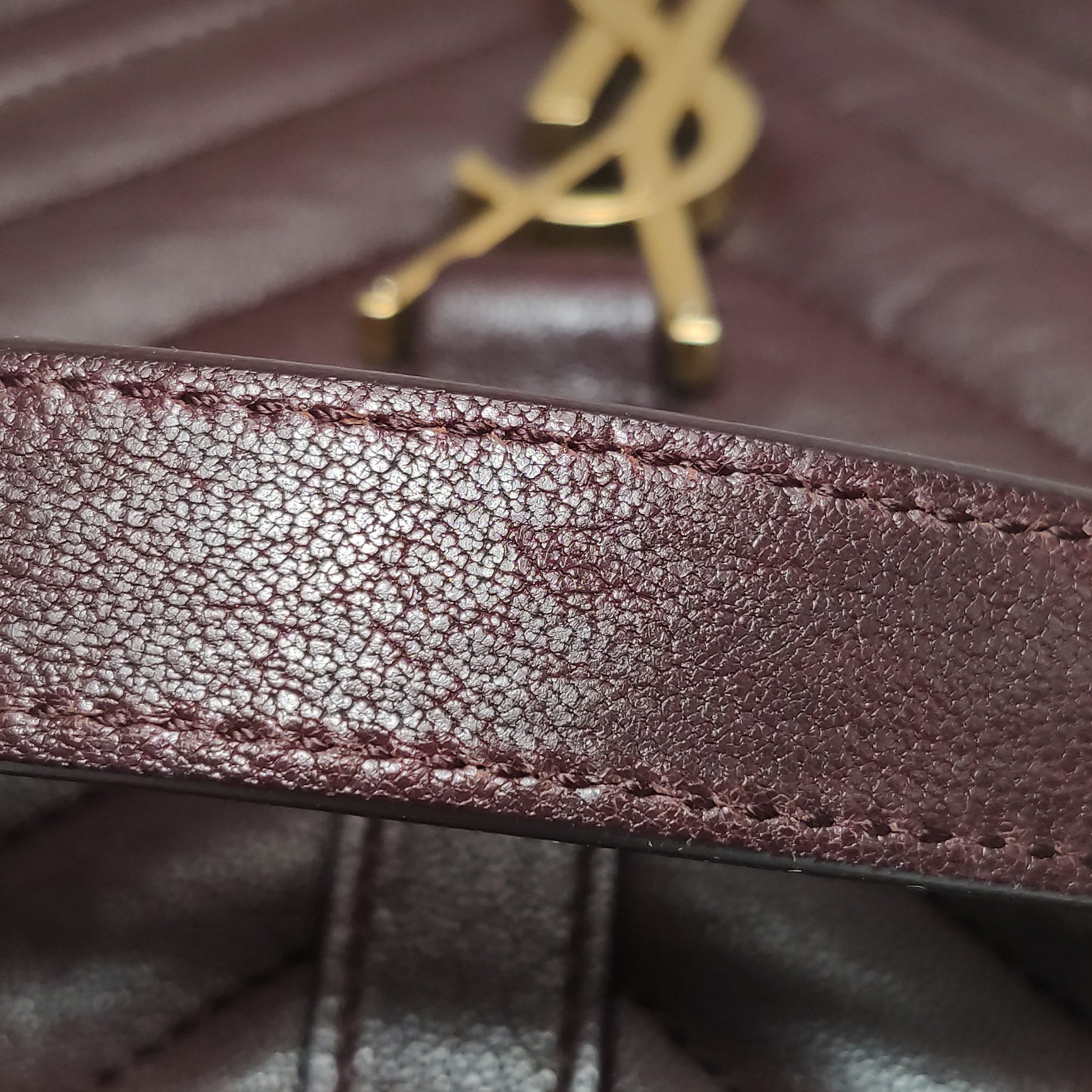 Saint Laurent College Medium Chevron Burgundy
