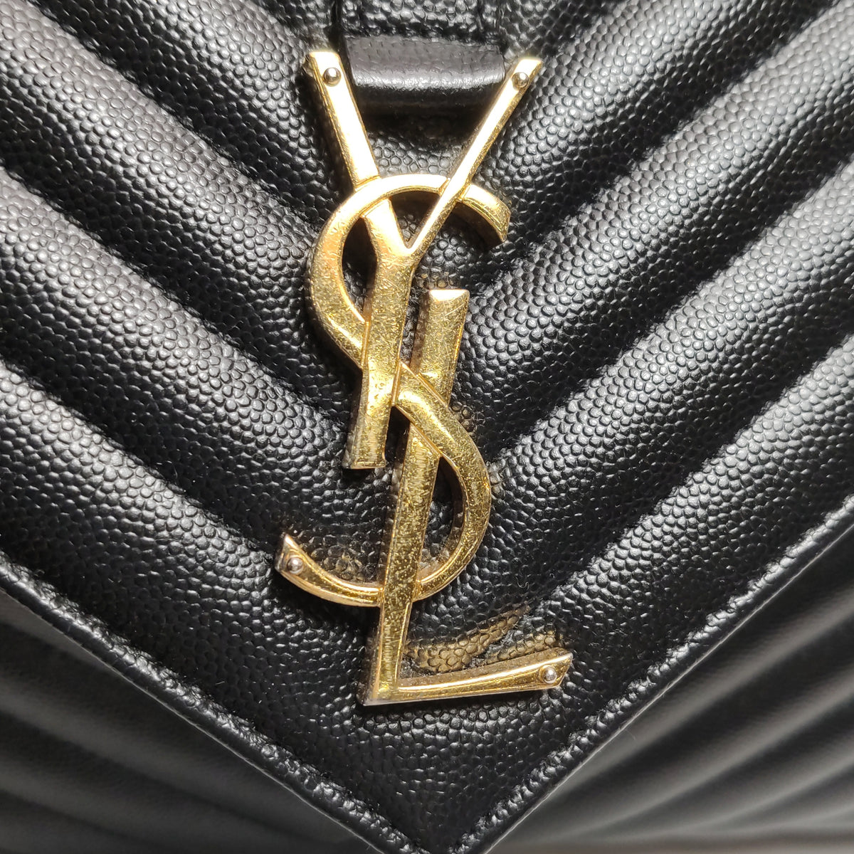 Saint Laurent Chevron Grain de Poudre Envelope Satchel