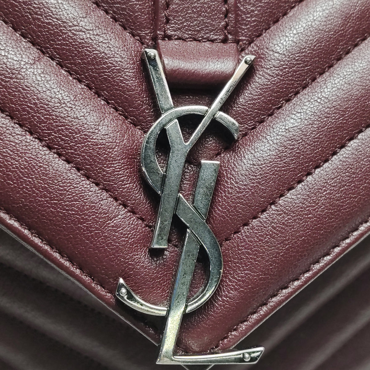 Saint Laurent College Small Burgundy