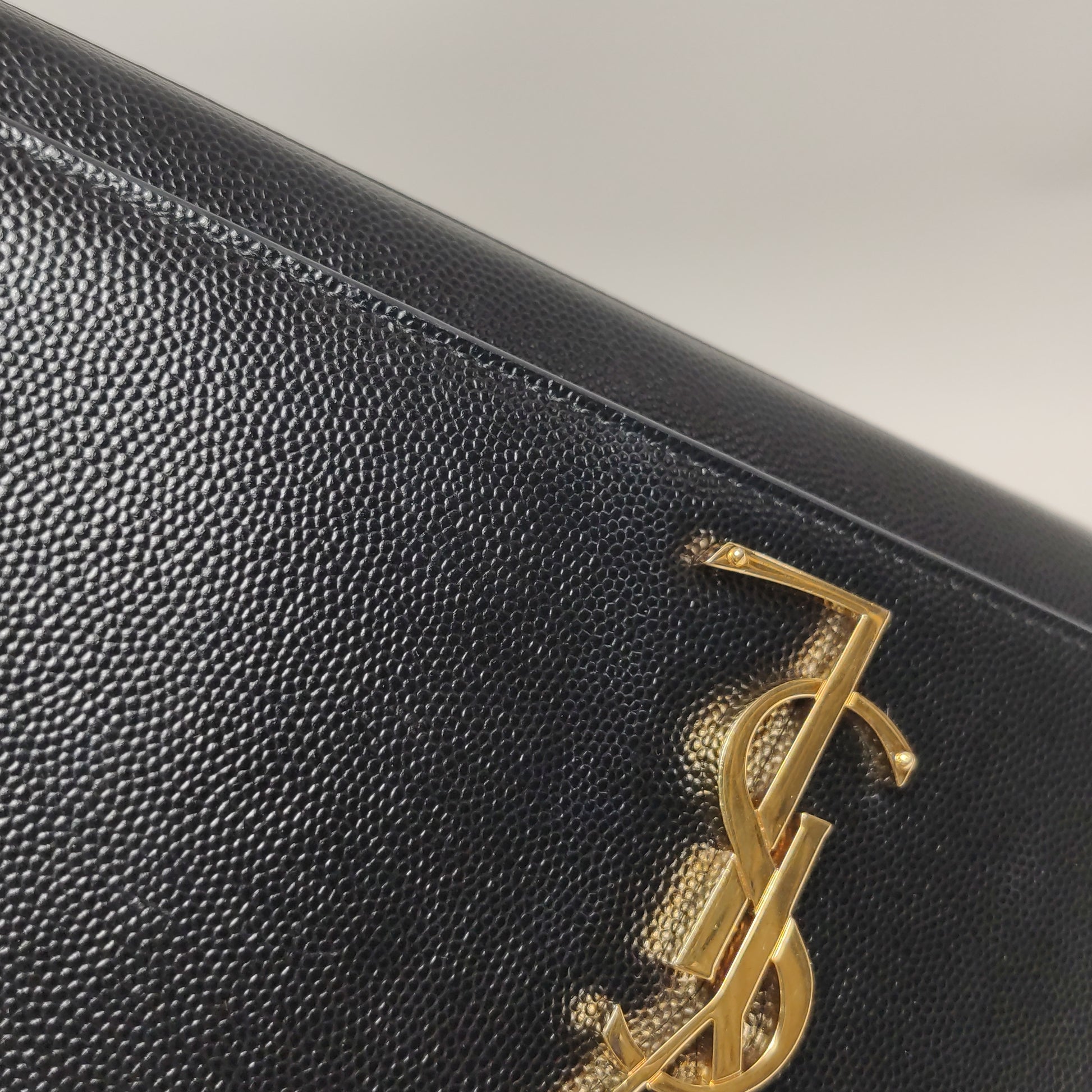 Saint Laurent Kate Medium Grain de Poudre