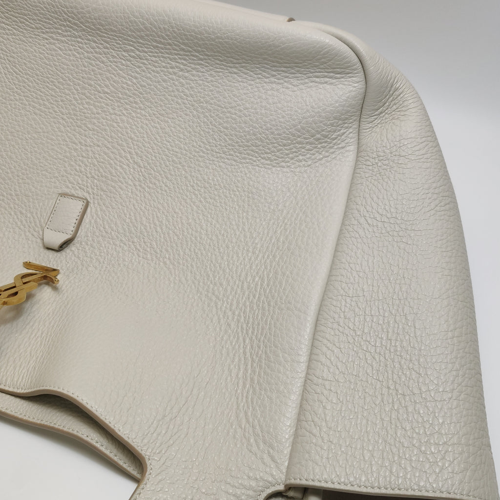Saint Laurent Le 5 À 7 Bea Tote Bag White