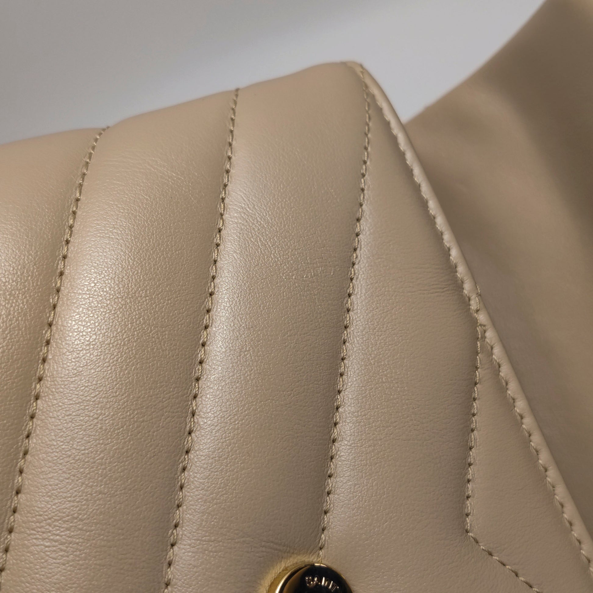 Saint Laurent Loulou Toy Crossbody Beige