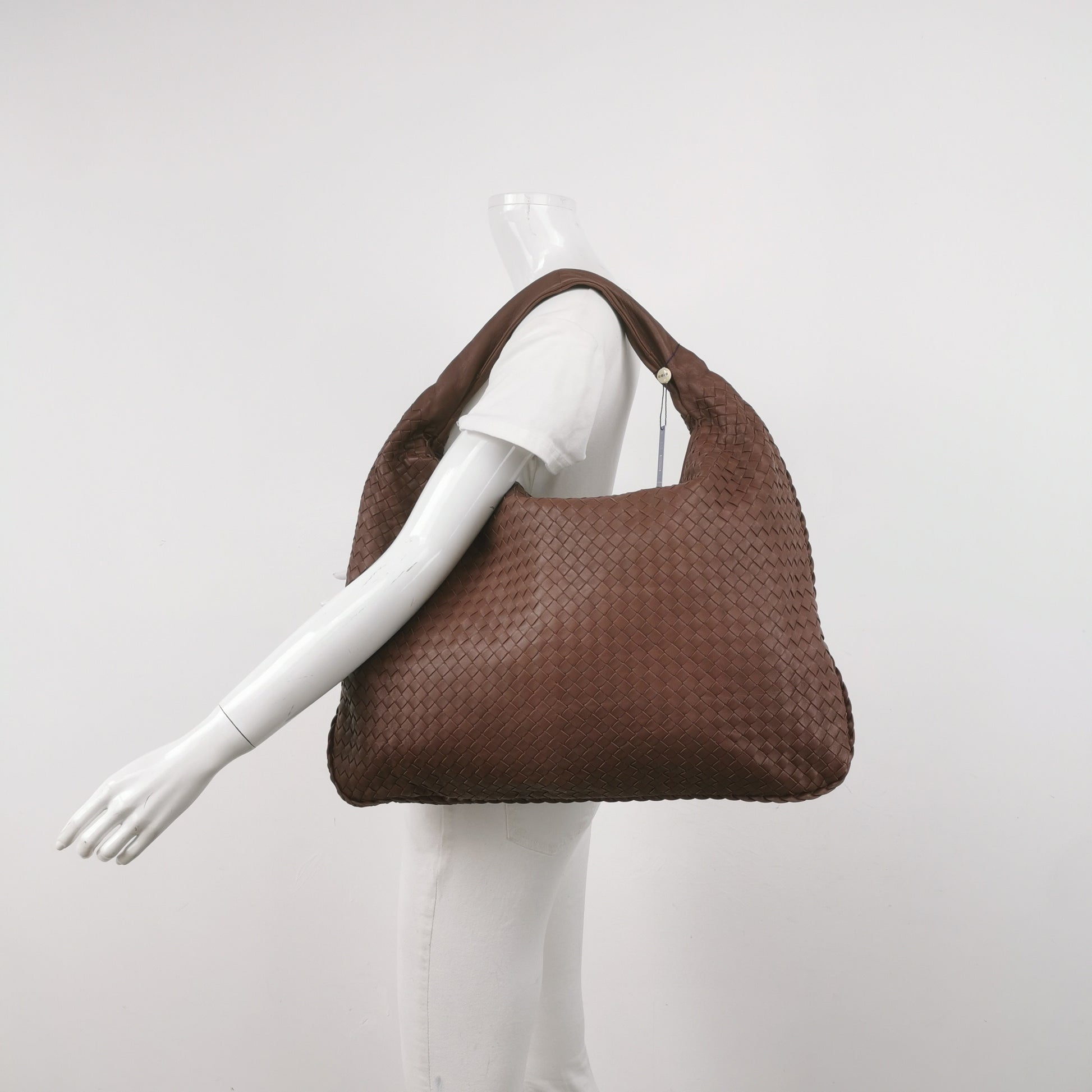Bottega Veneta Intrecciato Hobo Large