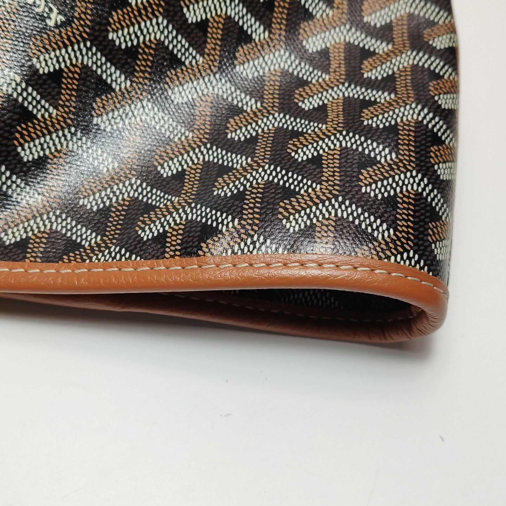 Goyard Artois PM Noir Tan