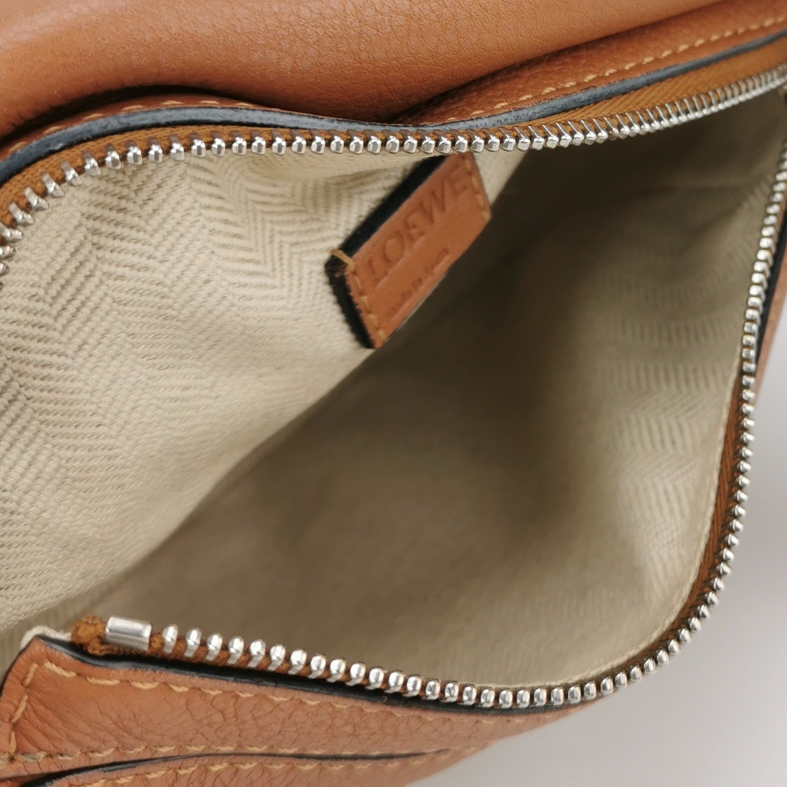 Loewe Puzzle Mini Tan