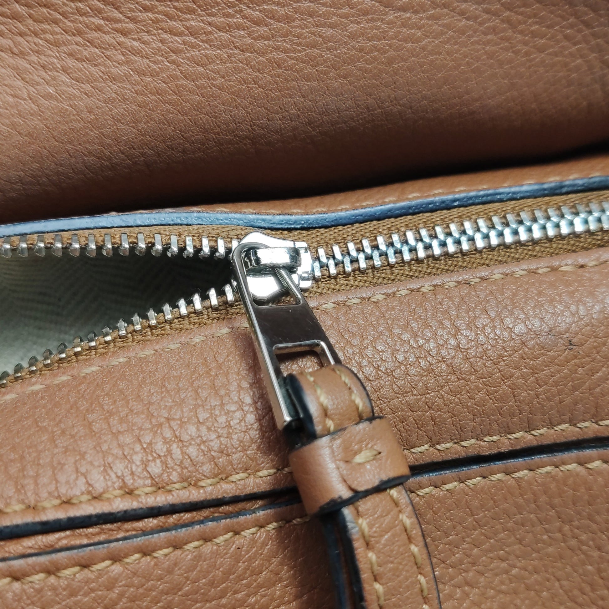 Loewe Puzzle Mini Tan