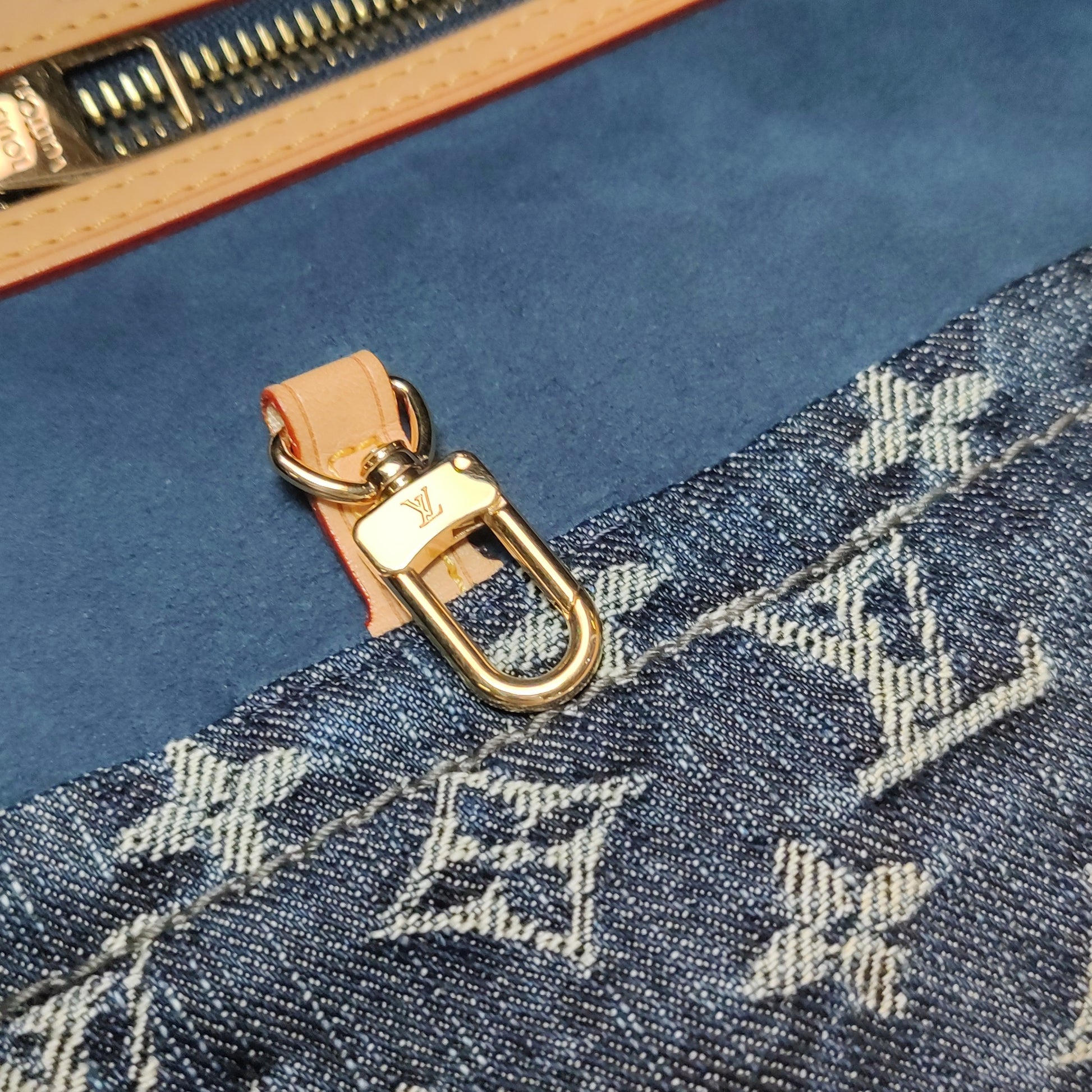 Louis Vuitton Daily GM Denim