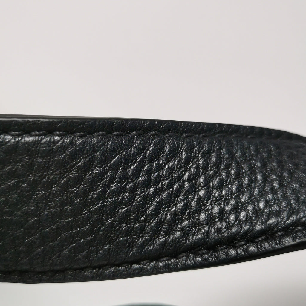 Prada Vitello Daino Hobo