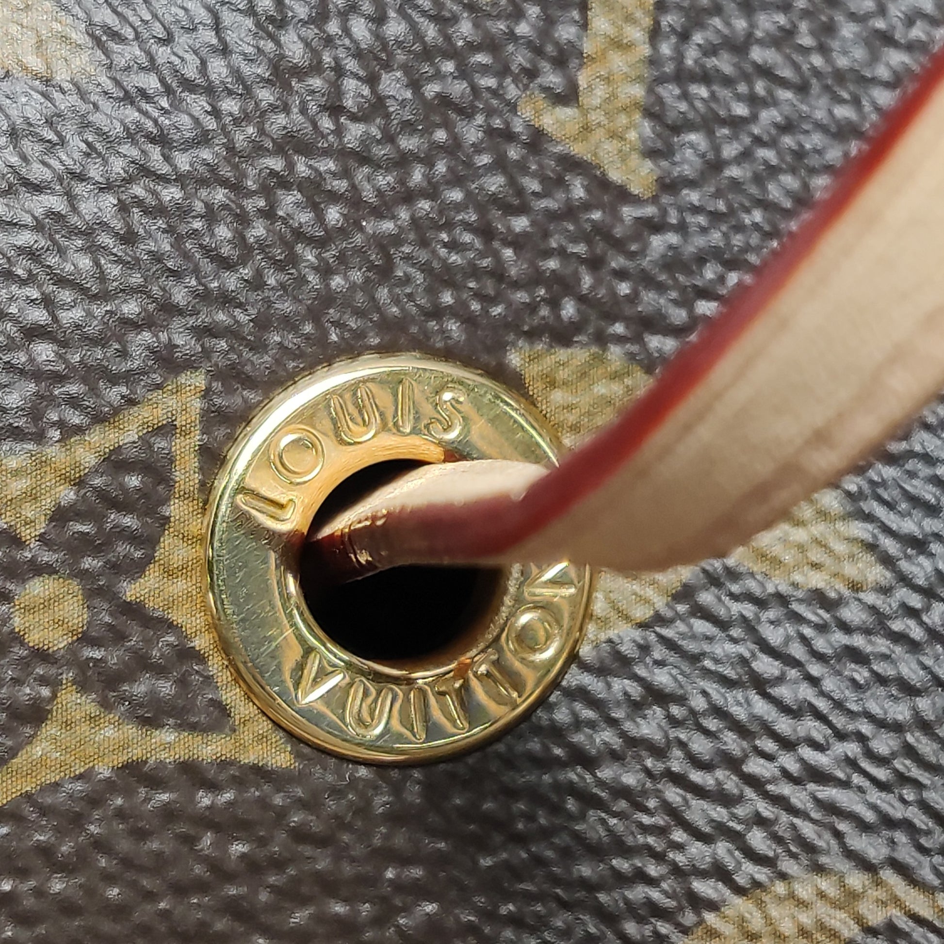 Louis Vuitton Neonoe BB